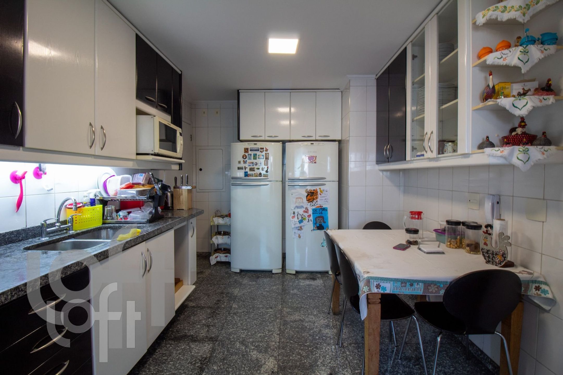 Apartamento à venda com 3 quartos, 230m² - Foto 52