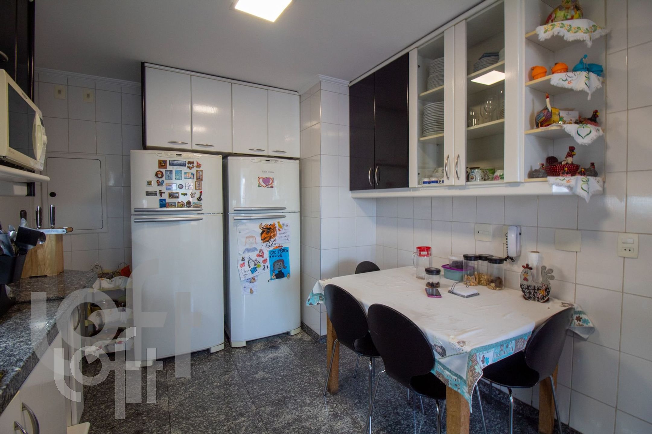 Apartamento à venda com 3 quartos, 230m² - Foto 50