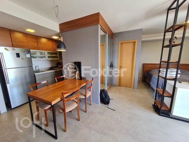 Apartamento com 45m², 1 dormitório, 1 vaga, Petrópolis em Porto Alegre
