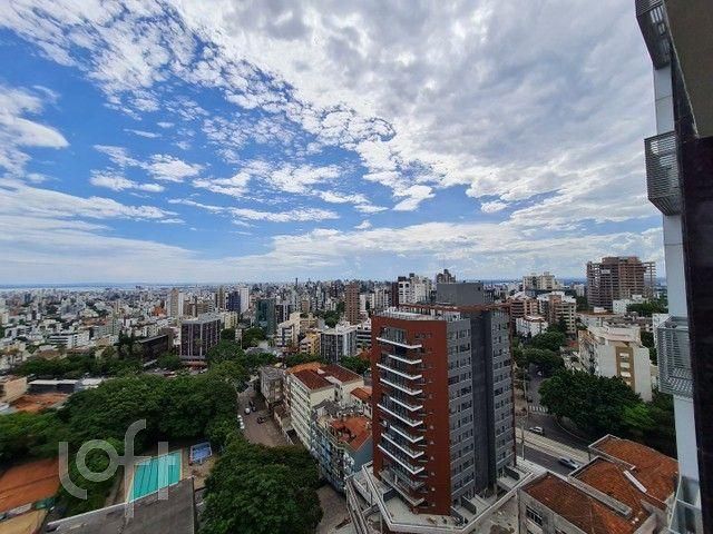 Apartamento com 45m², 1 dormitório, 1 vaga, Petrópolis em Porto Alegre