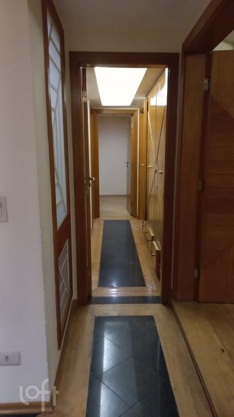 Apartamento à venda com 3 quartos, 160m² - Foto 7