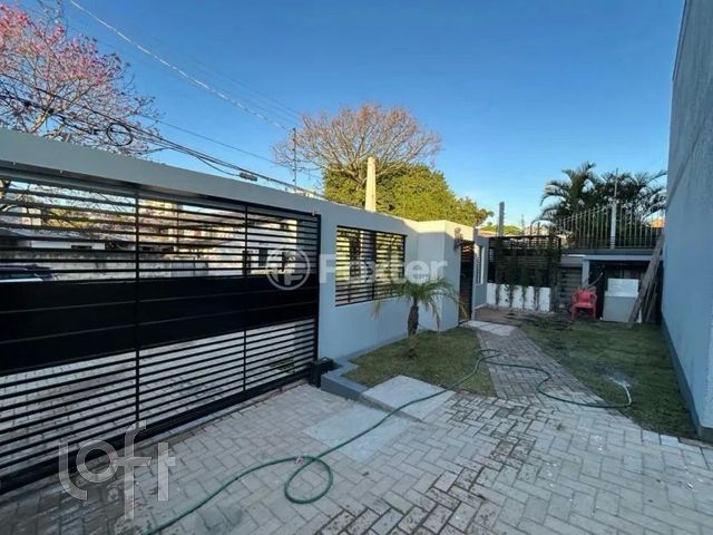 Casa em Condomínio com 89m², 3 dormitórios, 1 suíte, 2 vagas, Cristo Redentor em Porto Alegre
