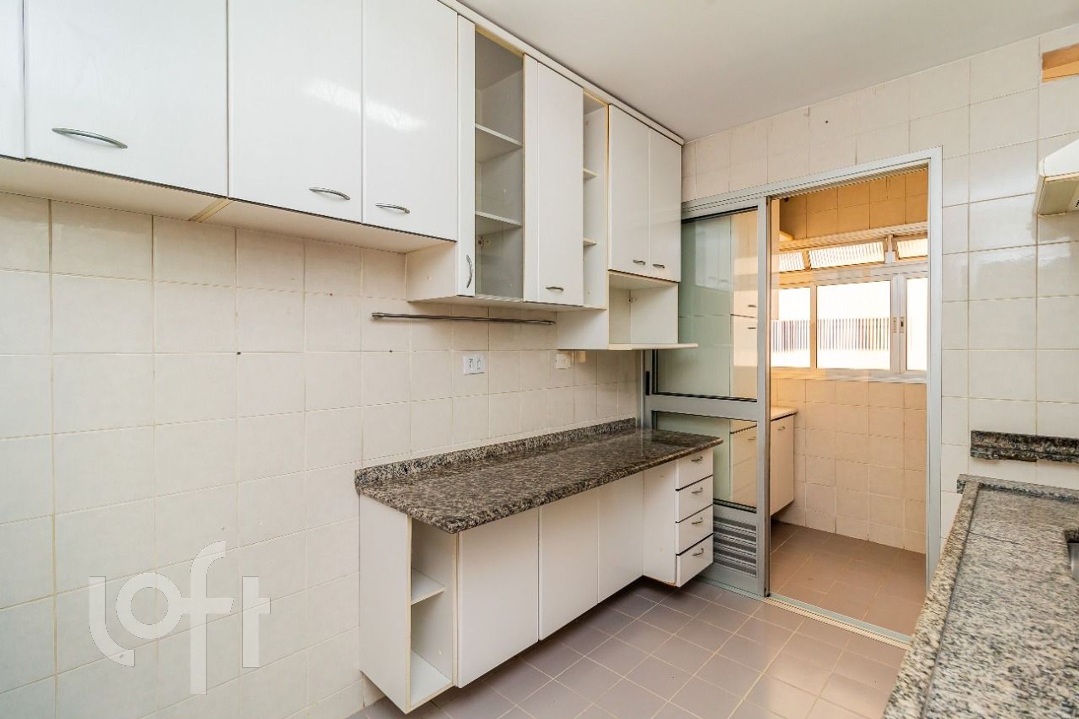 Apartamento à venda com 2 quartos, 71m² - Foto 22