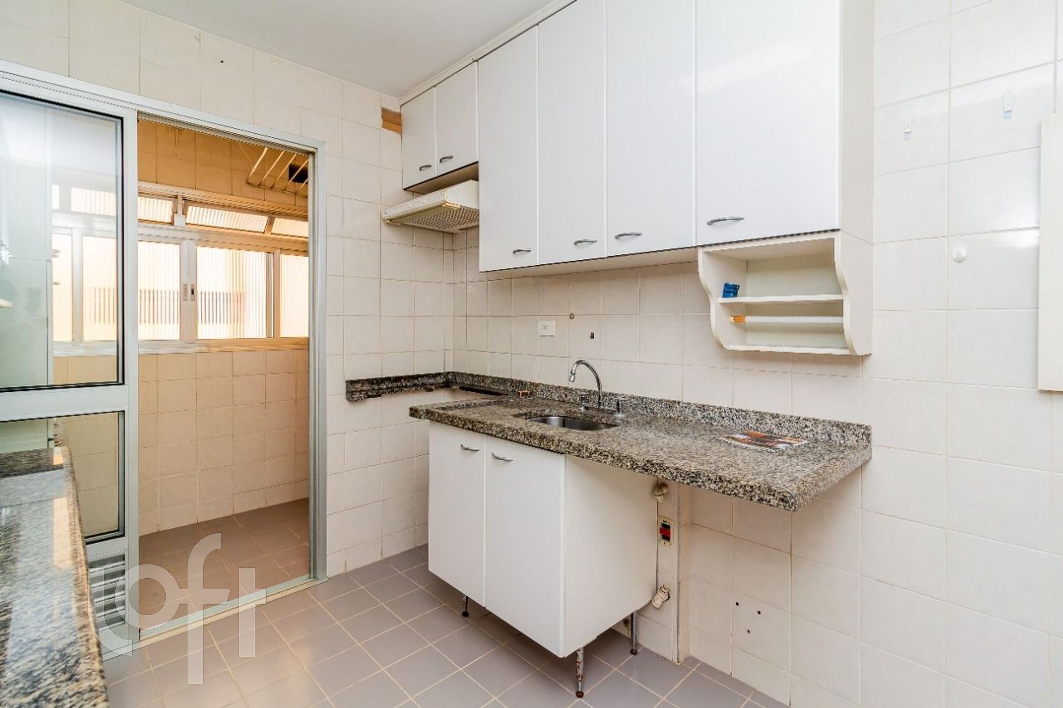 Apartamento à venda com 2 quartos, 71m² - Foto 21