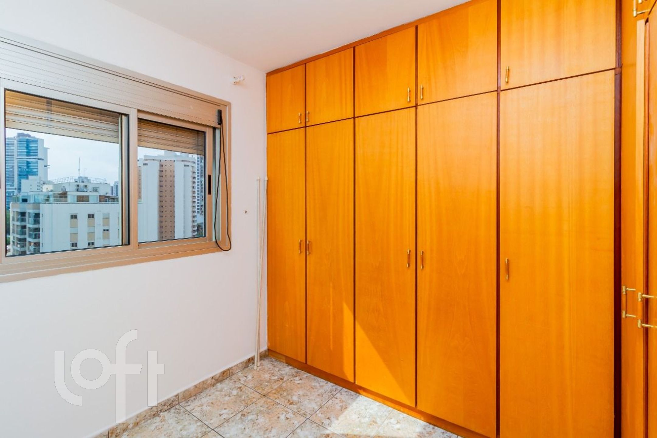 Apartamento à venda com 2 quartos, 71m² - Foto 14