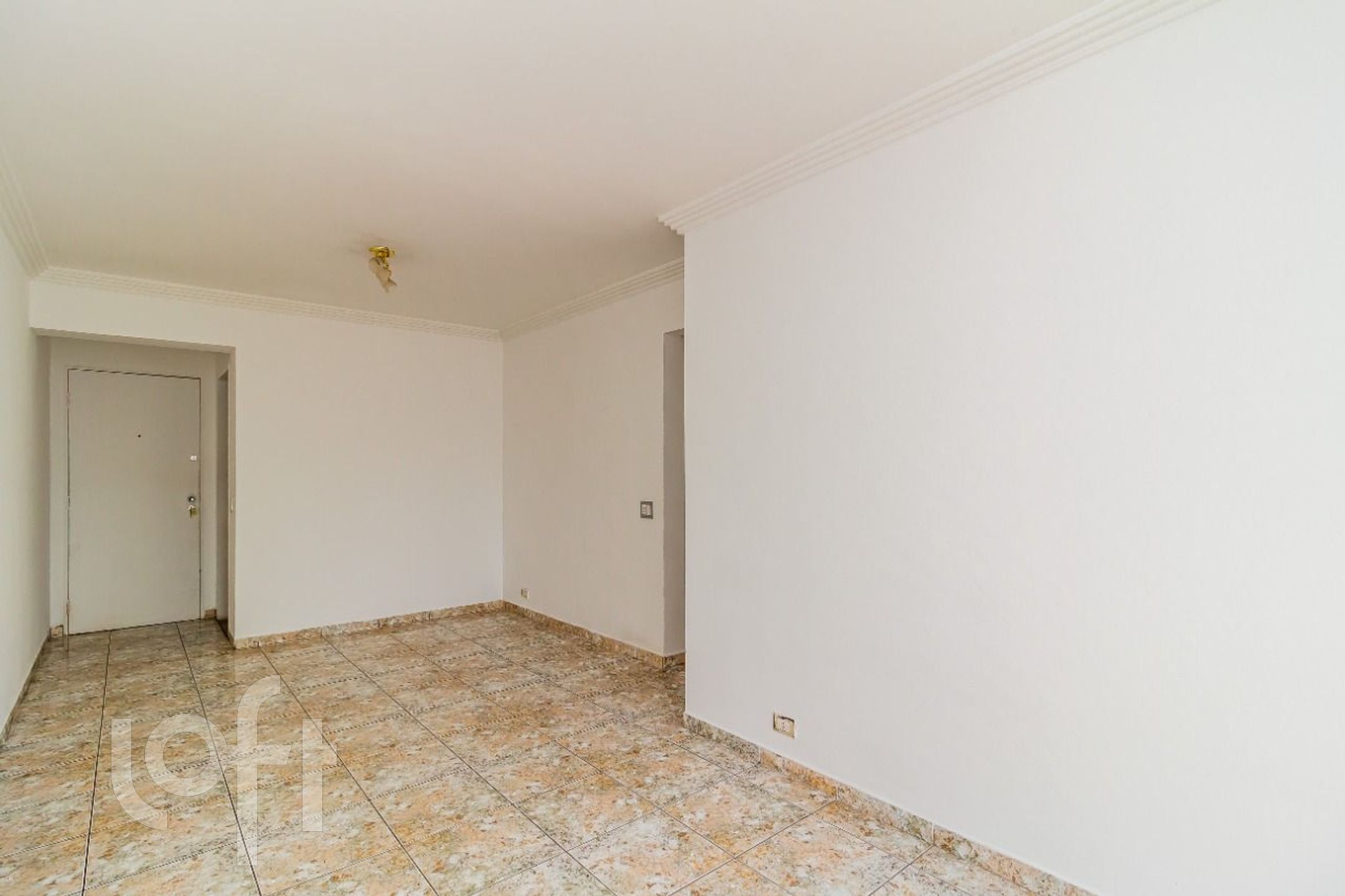 Apartamento à venda com 2 quartos, 71m² - Foto 3