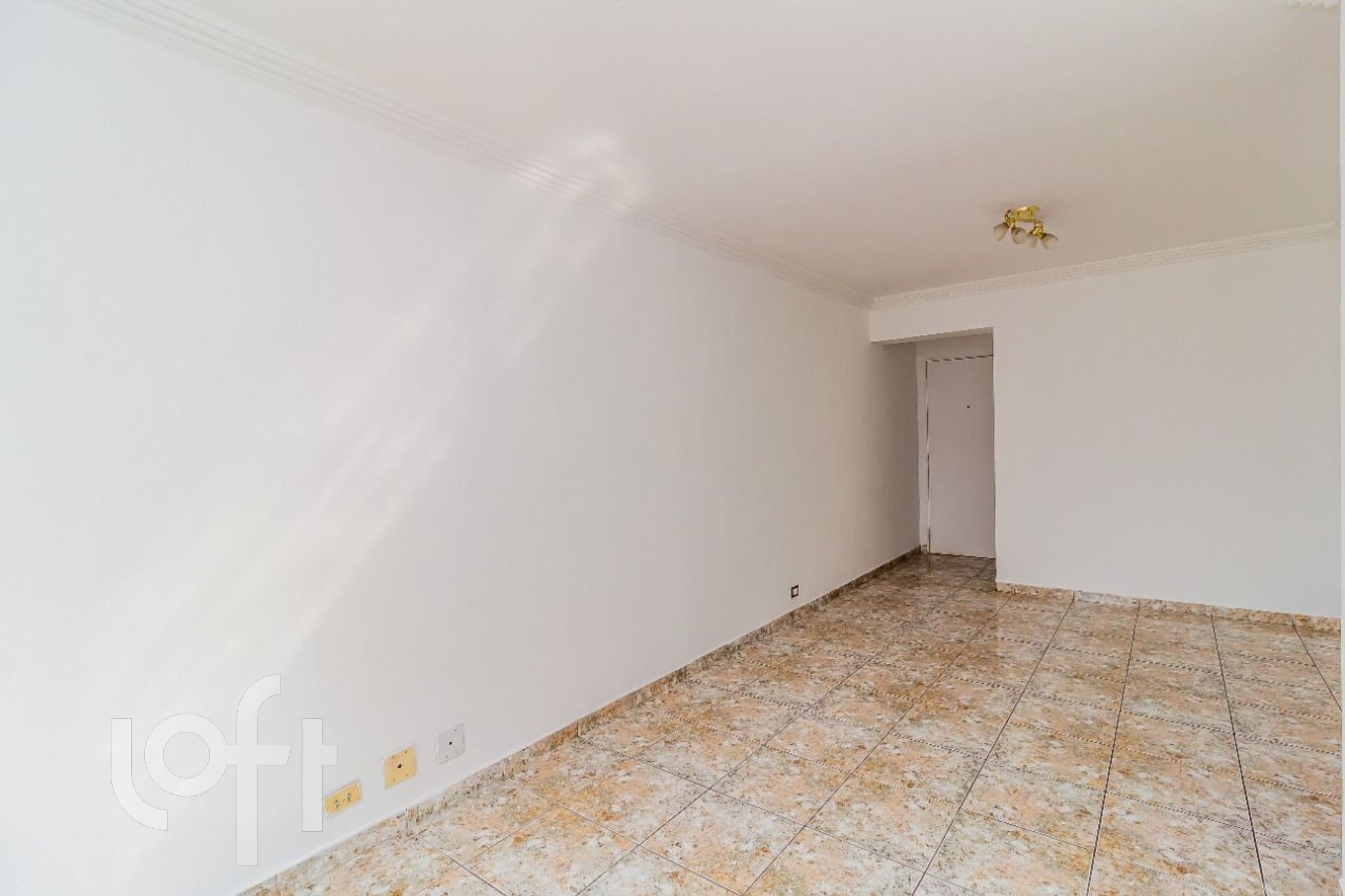 Apartamento à venda com 2 quartos, 71m² - Foto 4