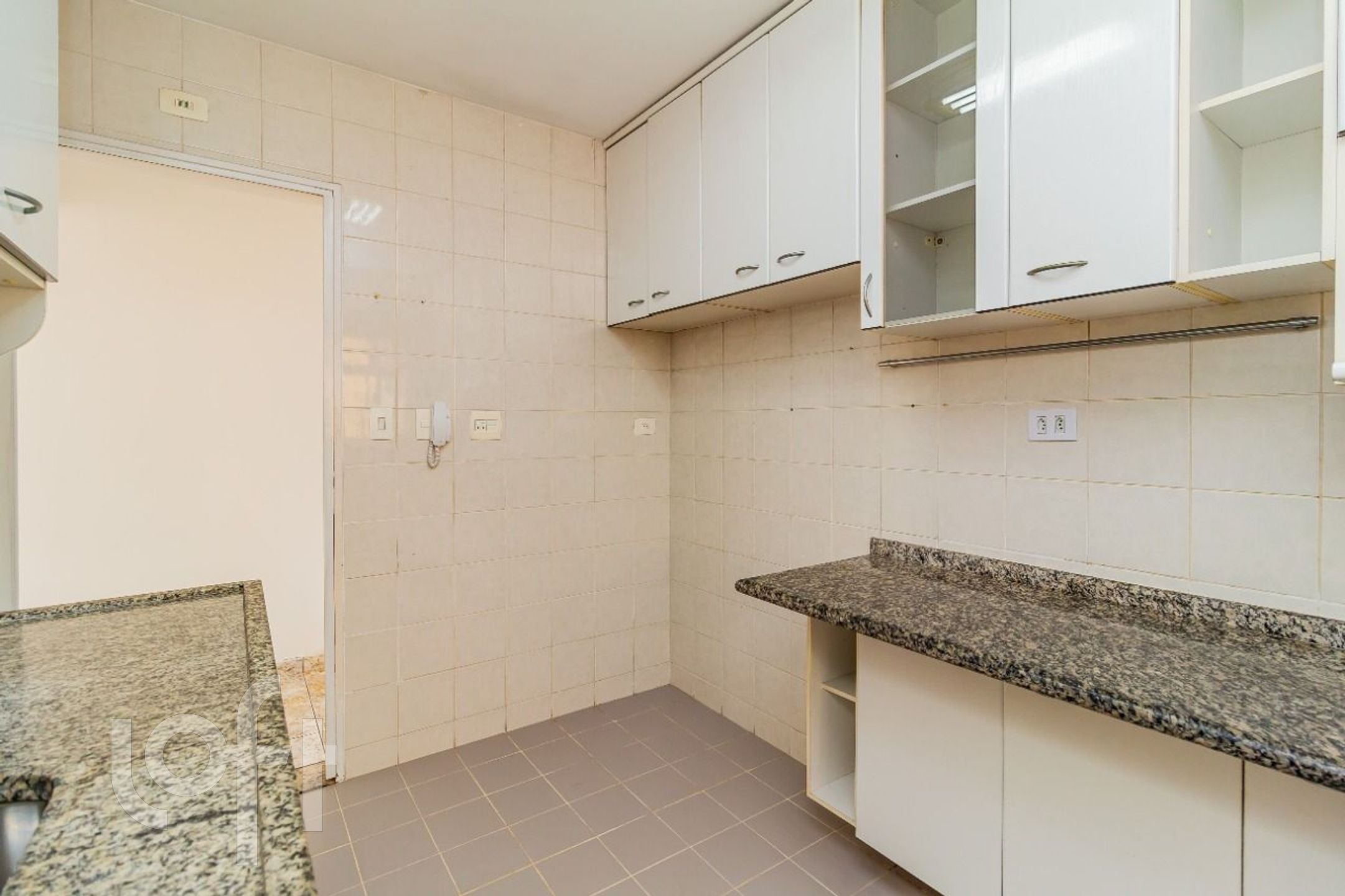 Apartamento à venda com 2 quartos, 71m² - Foto 19