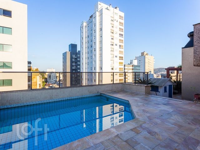 Apartamento com 329m², 3 dormitórios, 3 suítes, 3 vagas, Petrópolis em Porto Alegre