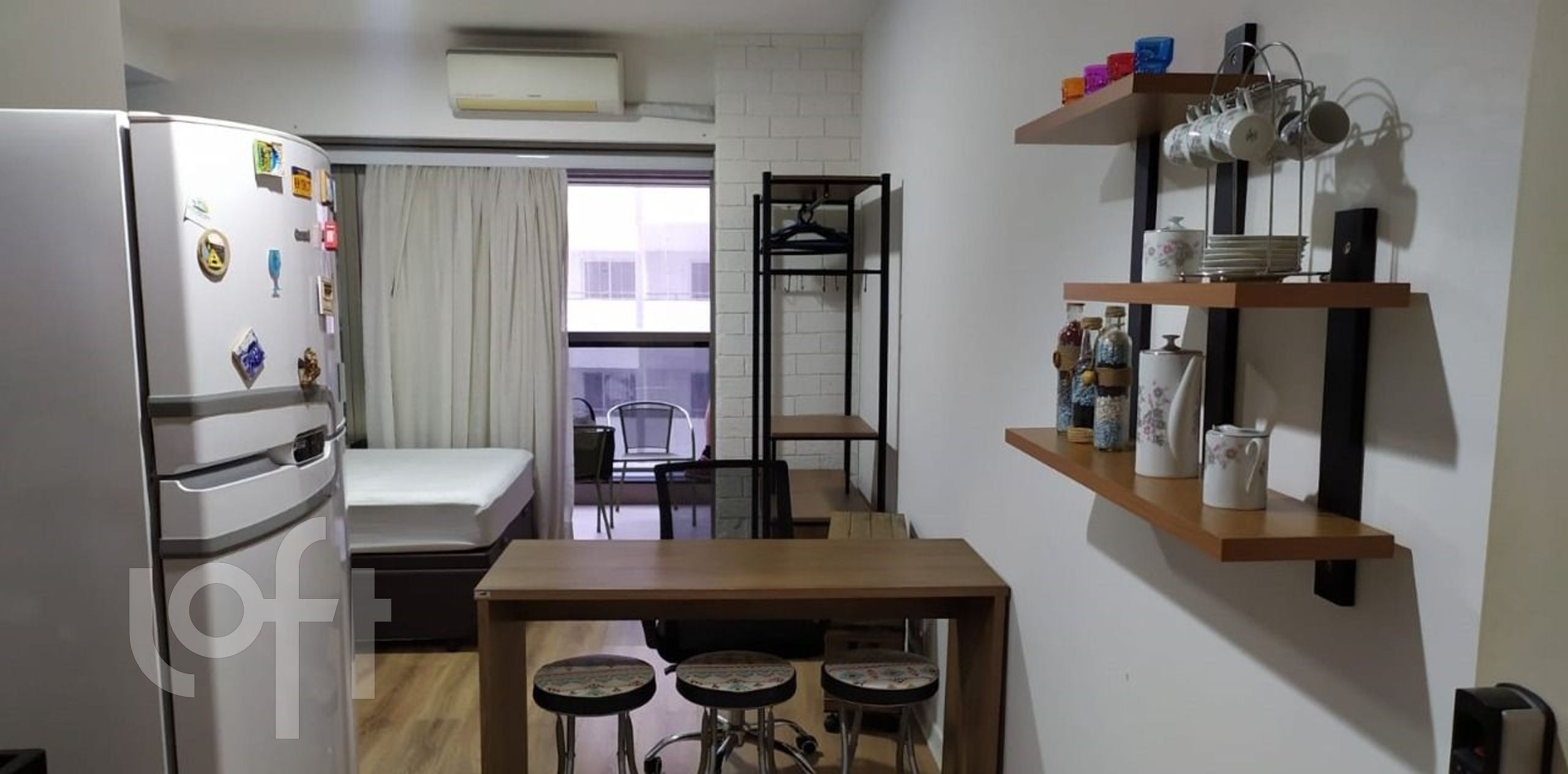 Apartamento à venda com 1 quarto, 28m² - Foto 5