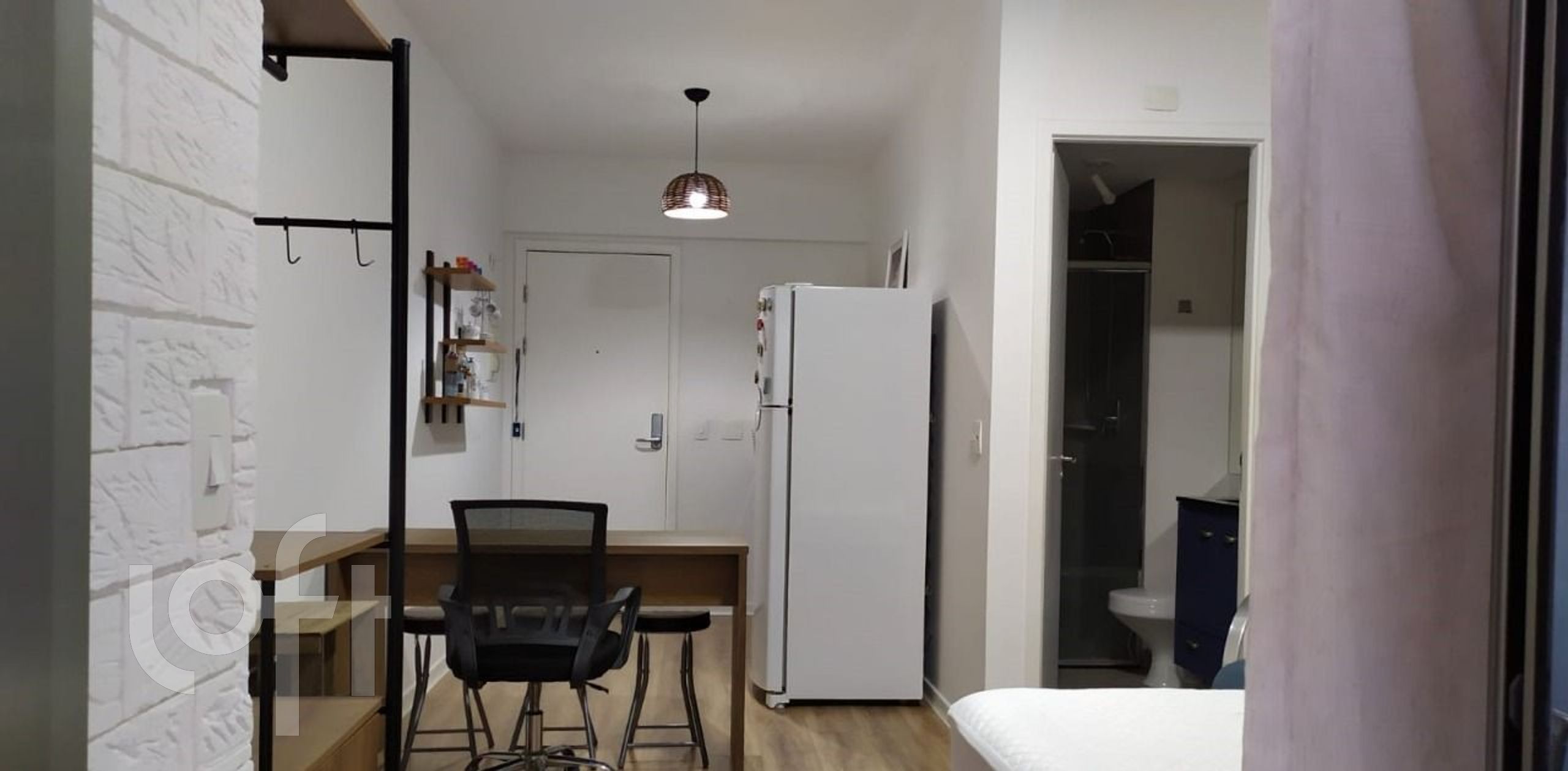 Apartamento à venda com 1 quarto, 28m² - Foto 4