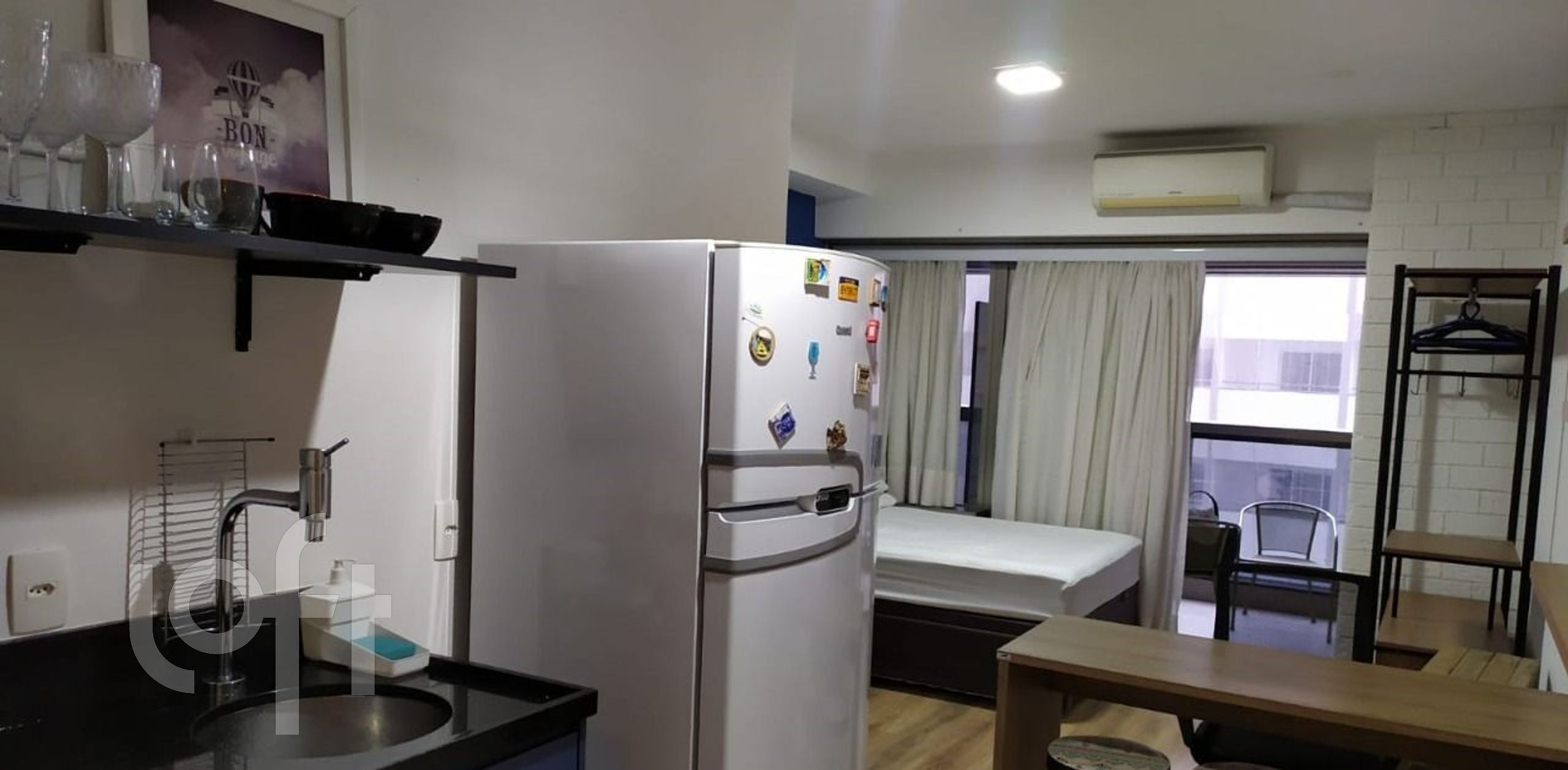 Apartamento à venda com 1 quarto, 28m² - Foto 6