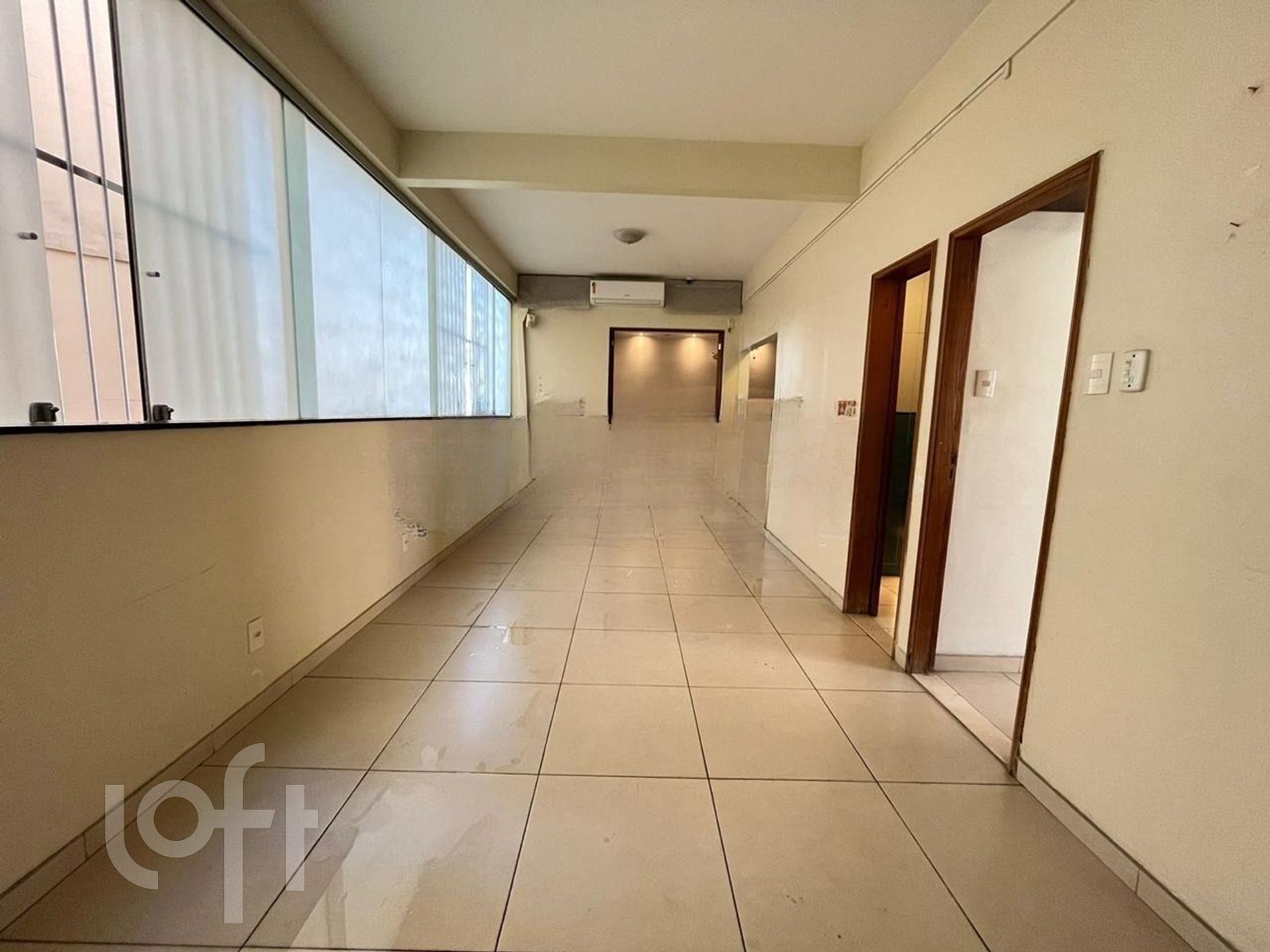 Apartamento à venda com 4 quartos, 170m² - Foto 24