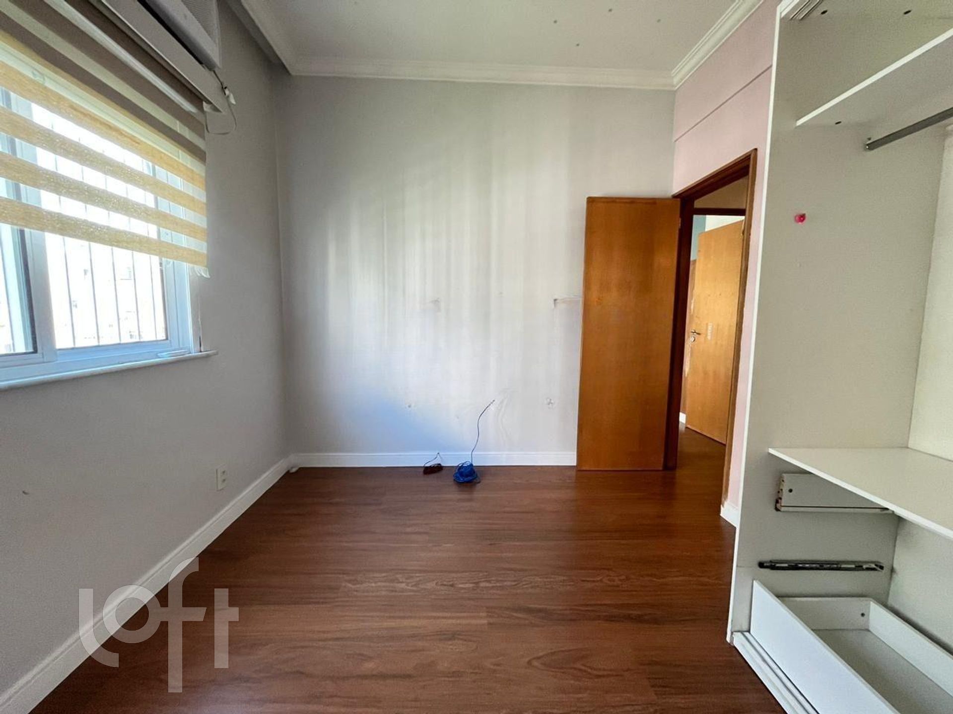 Apartamento à venda com 4 quartos, 170m² - Foto 15