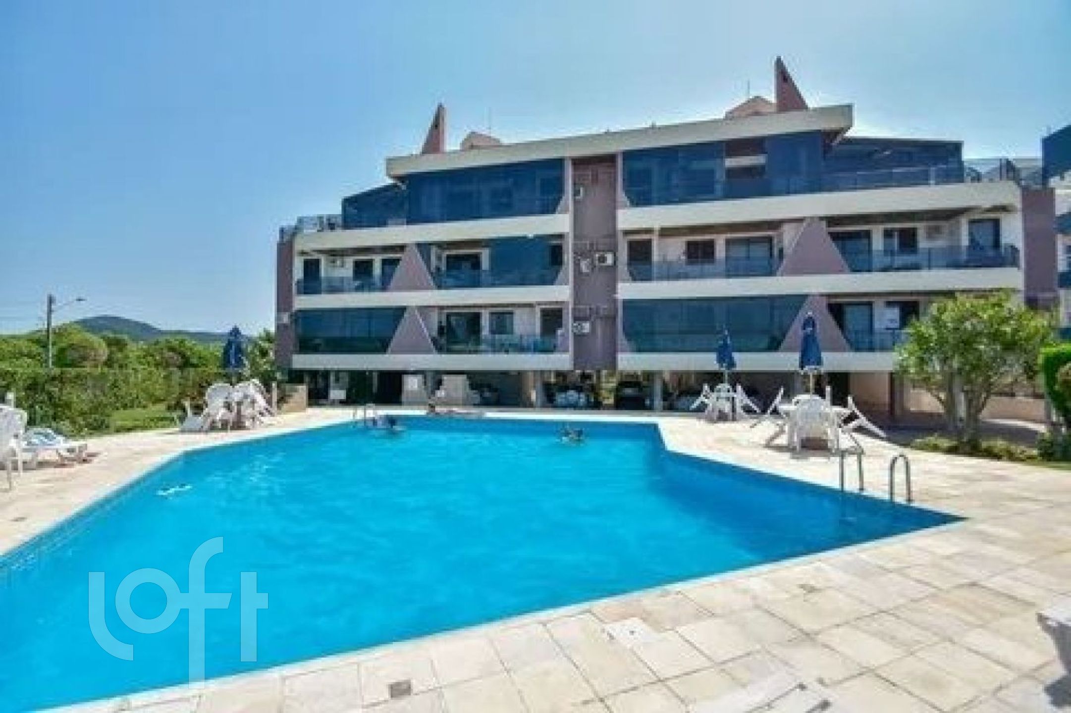 Apartamento à venda em Ingleses com 113 m², 3 quartos, 1 suíte, 2 vagas