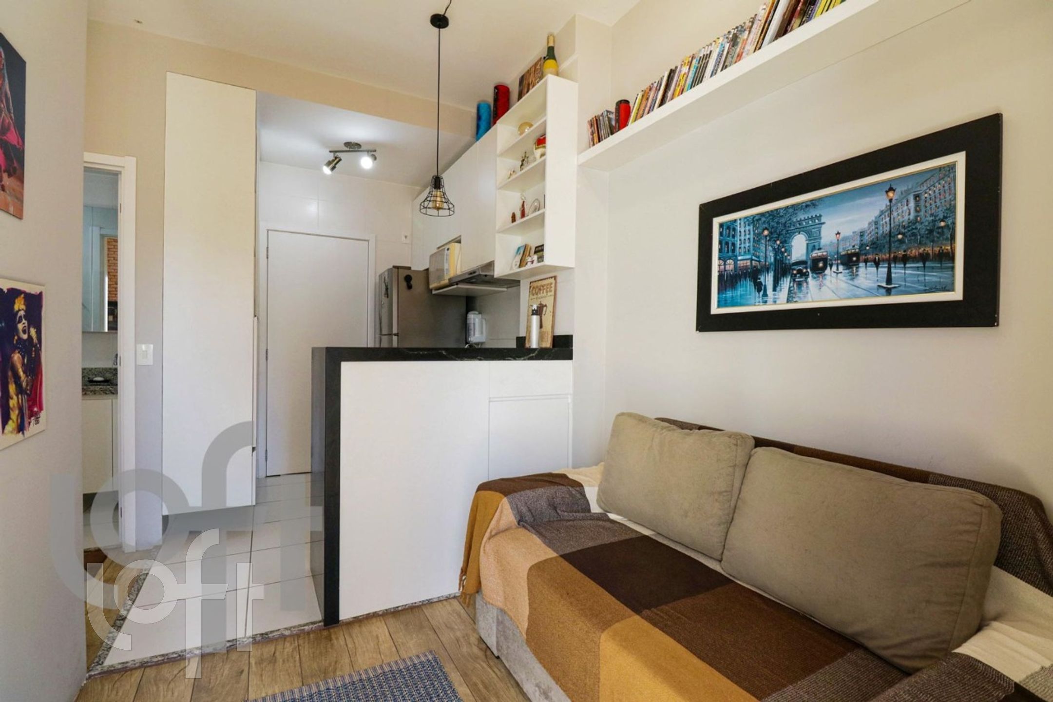 Apartamento à venda com 1 quarto, 29m² - Foto 2