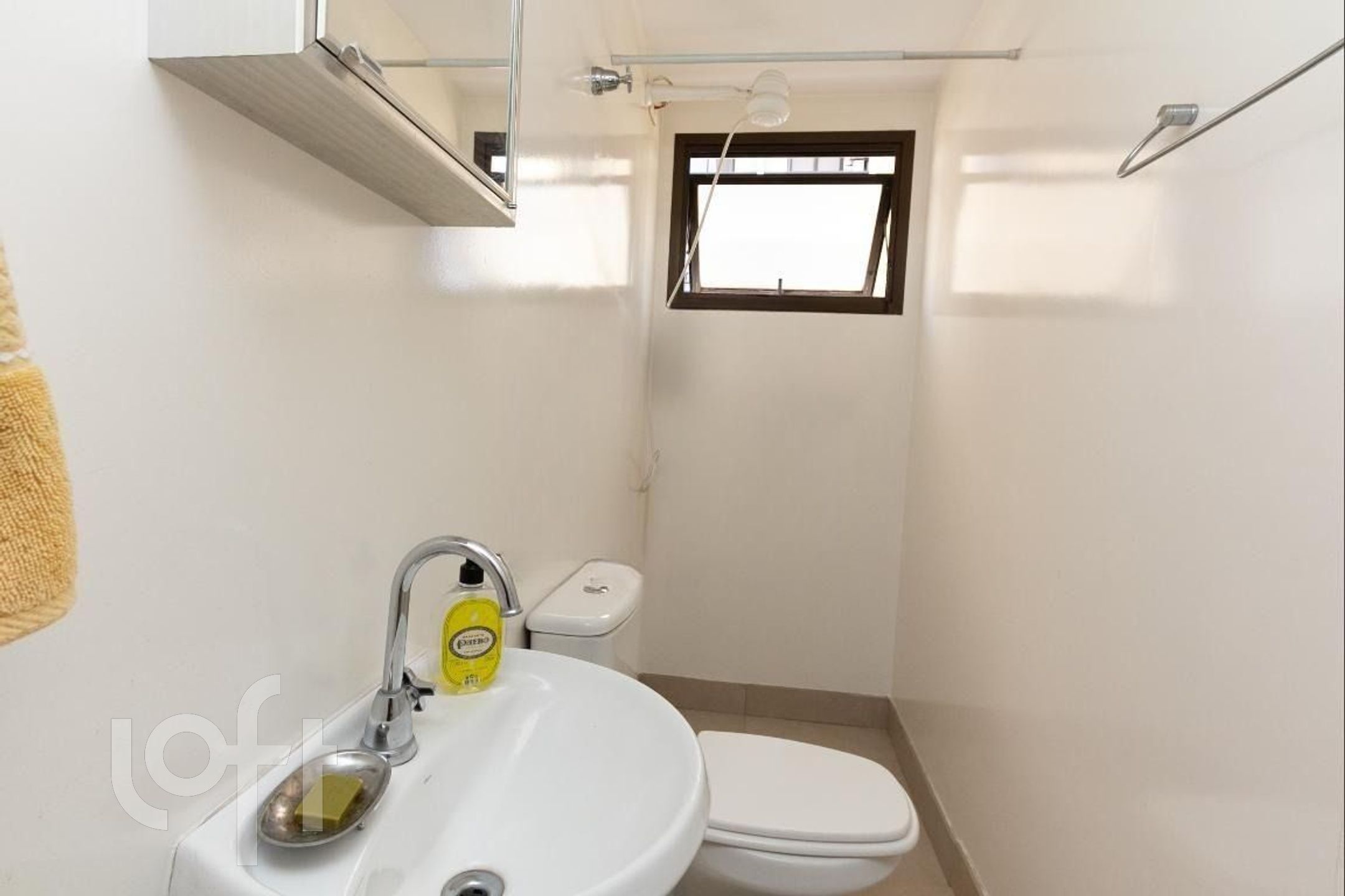 Apartamento à venda com 4 quartos, 200m² - Foto 25