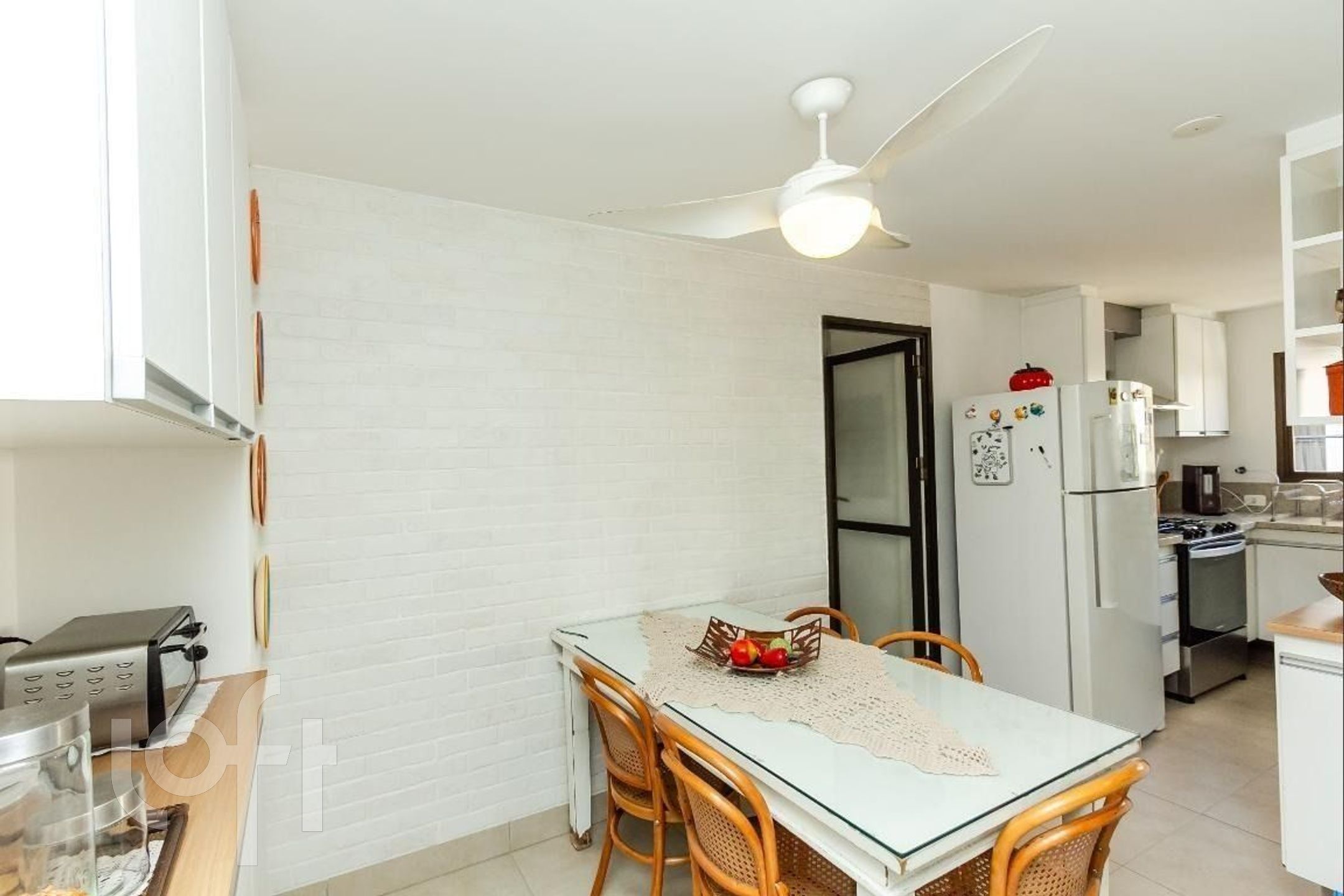 Apartamento à venda com 4 quartos, 200m² - Foto 8