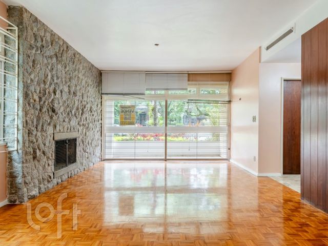 Apartamento com 272m², 4 dormitórios, 2 suítes, 3 vagas, Bela Vista em Porto Alegre