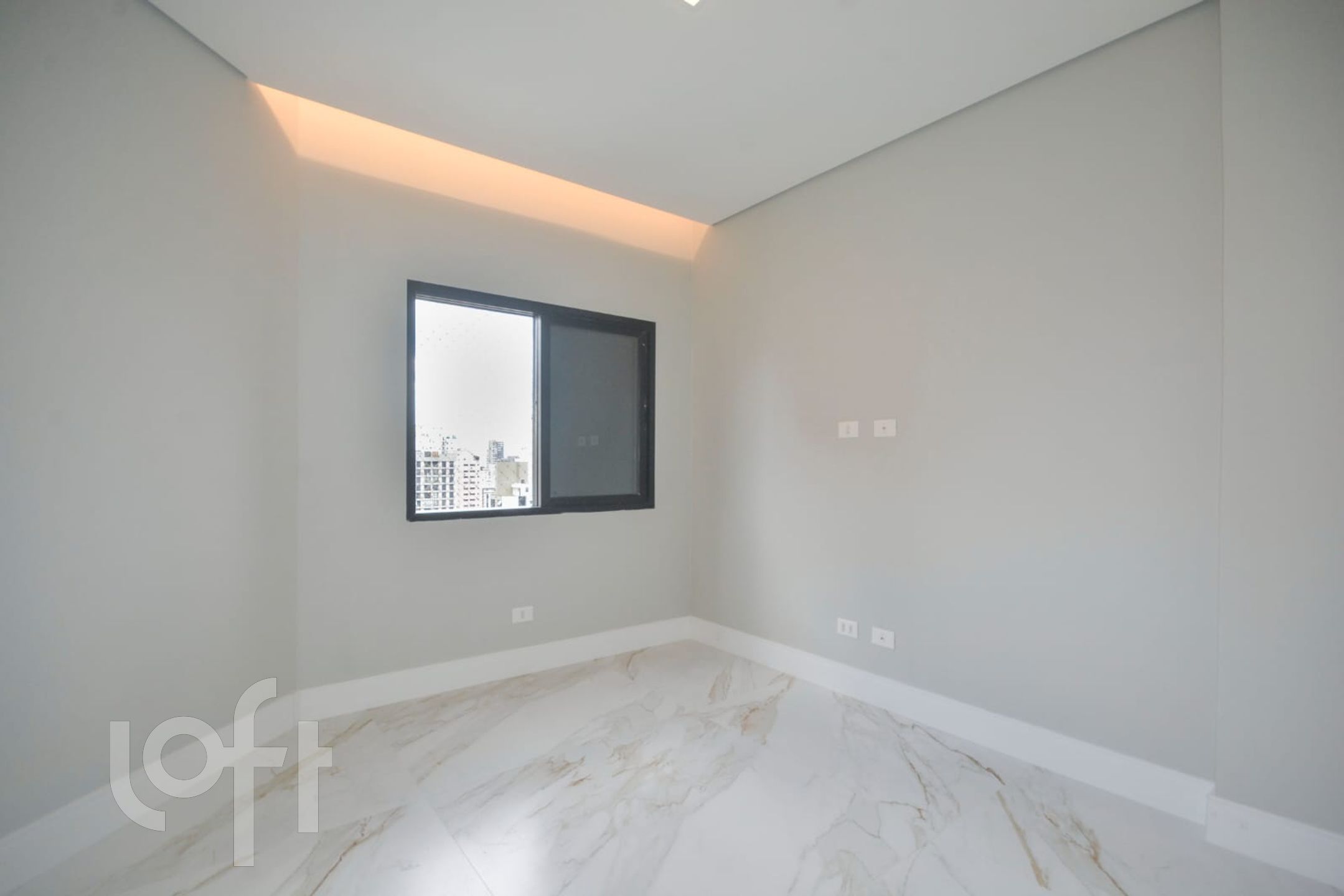 Apartamento à venda com 4 quartos, 280m² - Foto 7