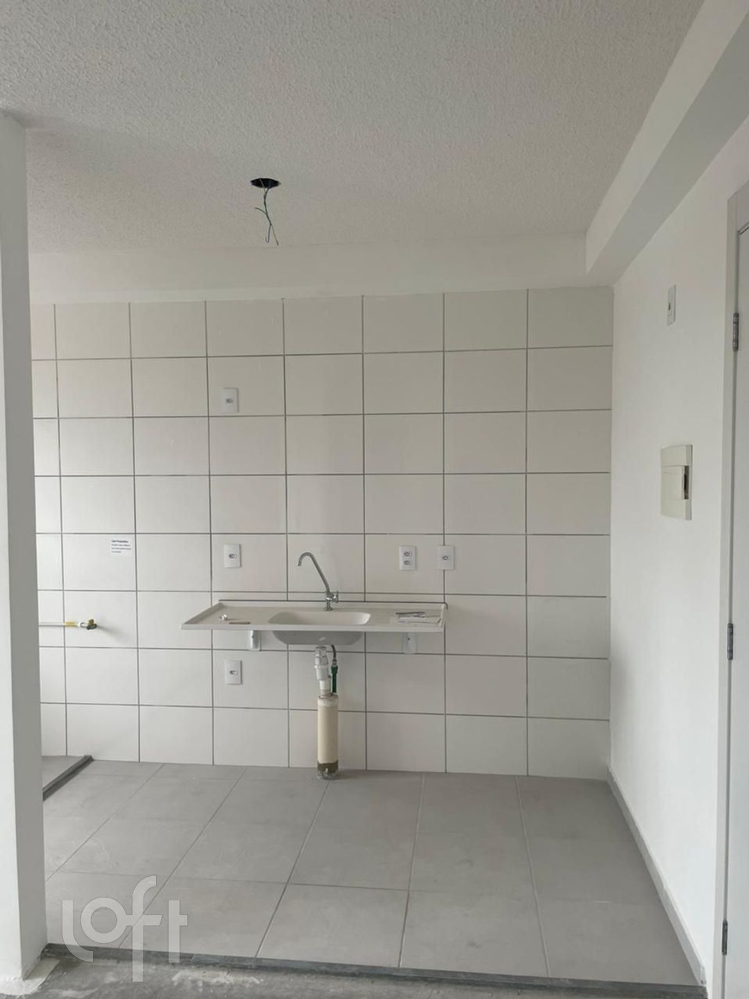 Apartamento à venda com 2 quartos, 42m² - Foto 7