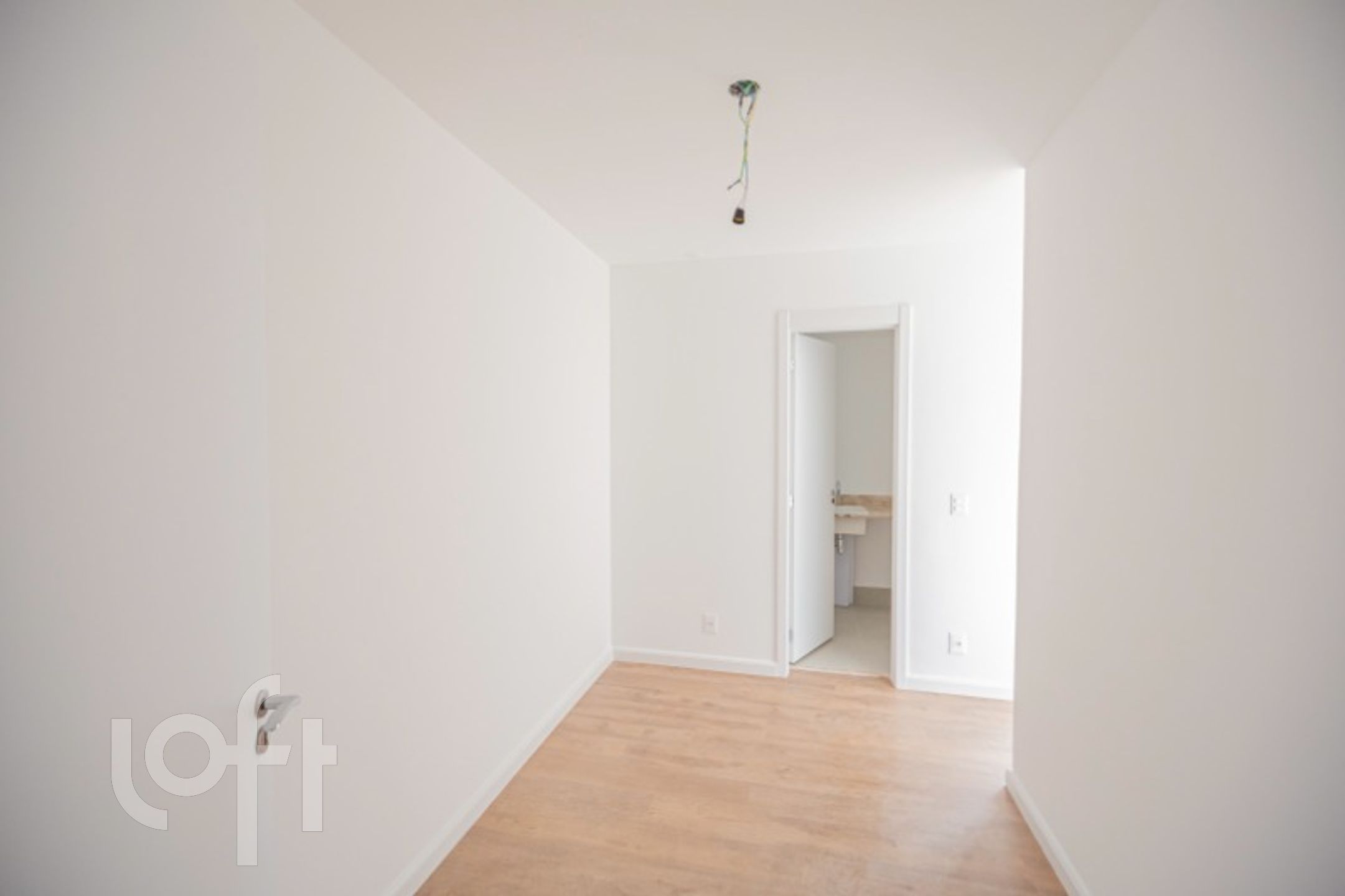 Apartamento à venda com 3 quartos, 119m² - Foto 21