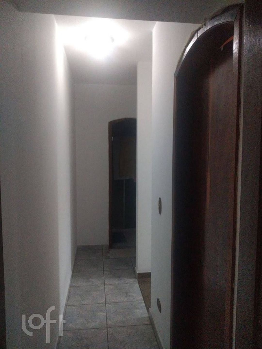 Casa à venda com 3 quartos, 300m² - Foto 14