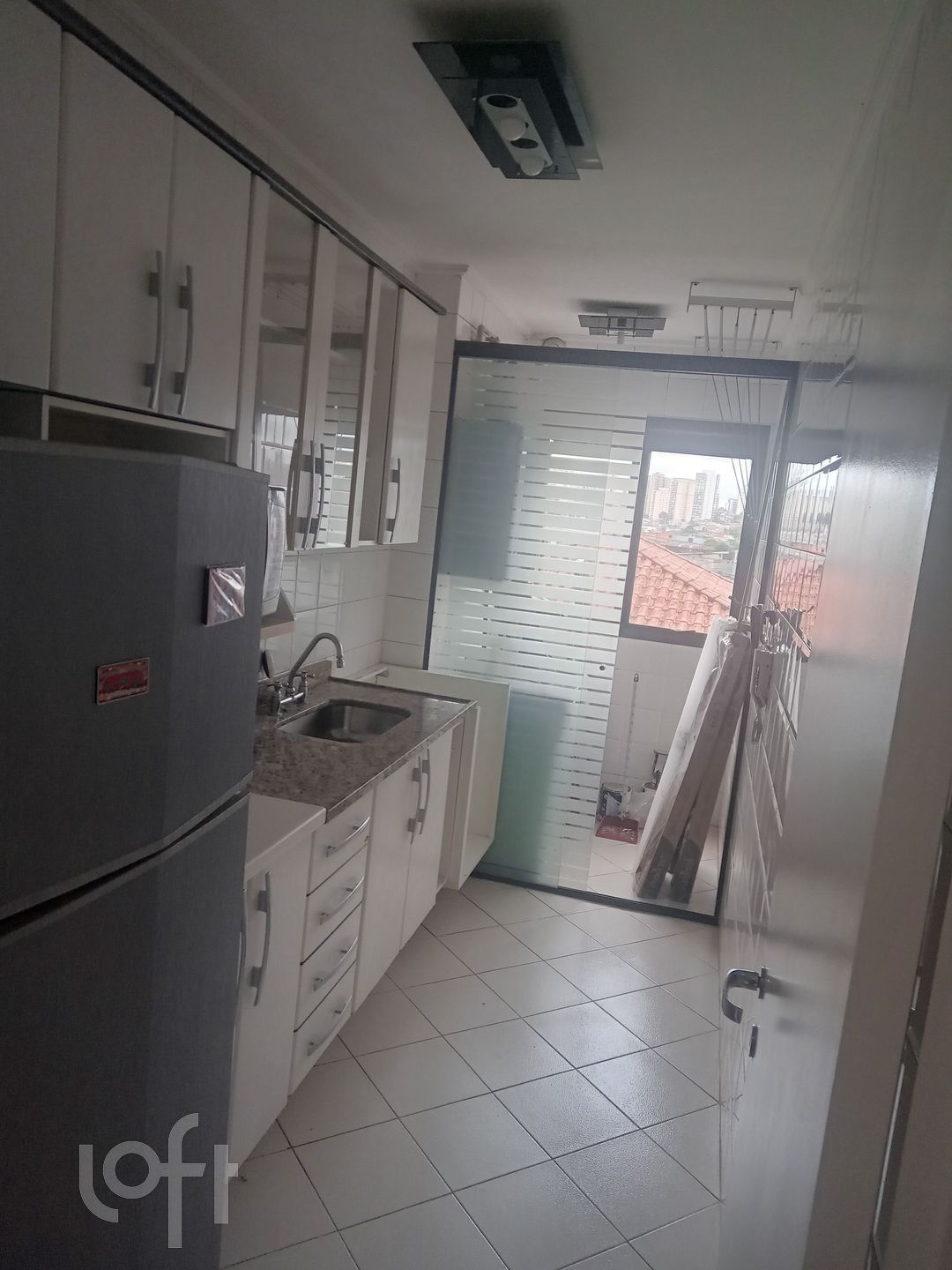 Apartamento à venda com 2 quartos, 56m² - Foto 3