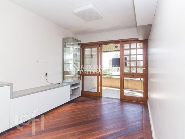Apartamento com 71m², 2 dormitórios, 1 suíte, 1 vaga, Higienópolis em Porto Alegre
