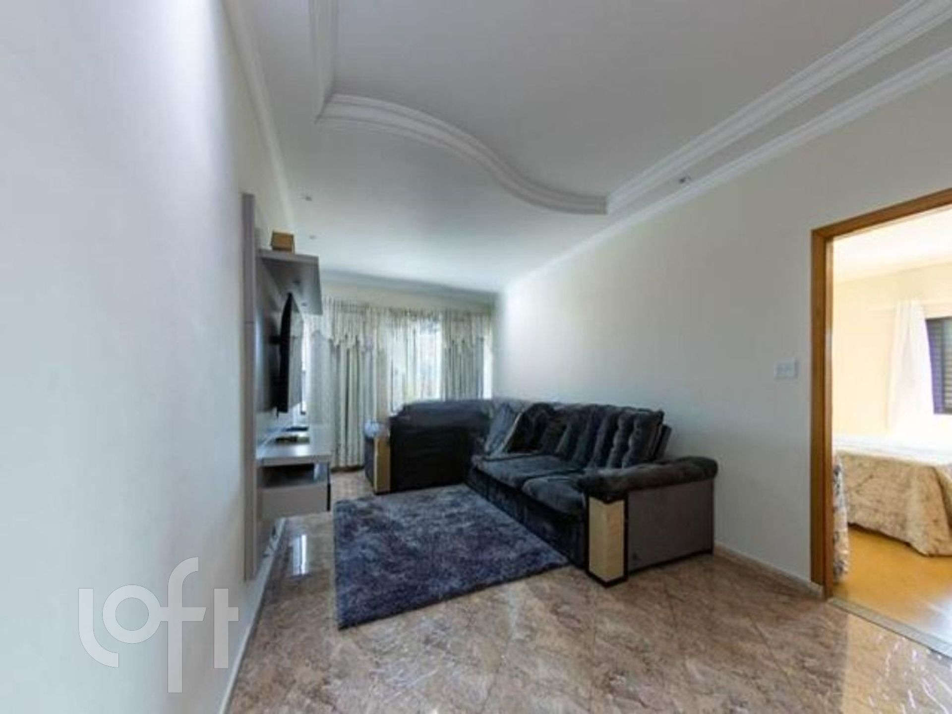 Casa à venda com 4 quartos, 300m² - Foto 2