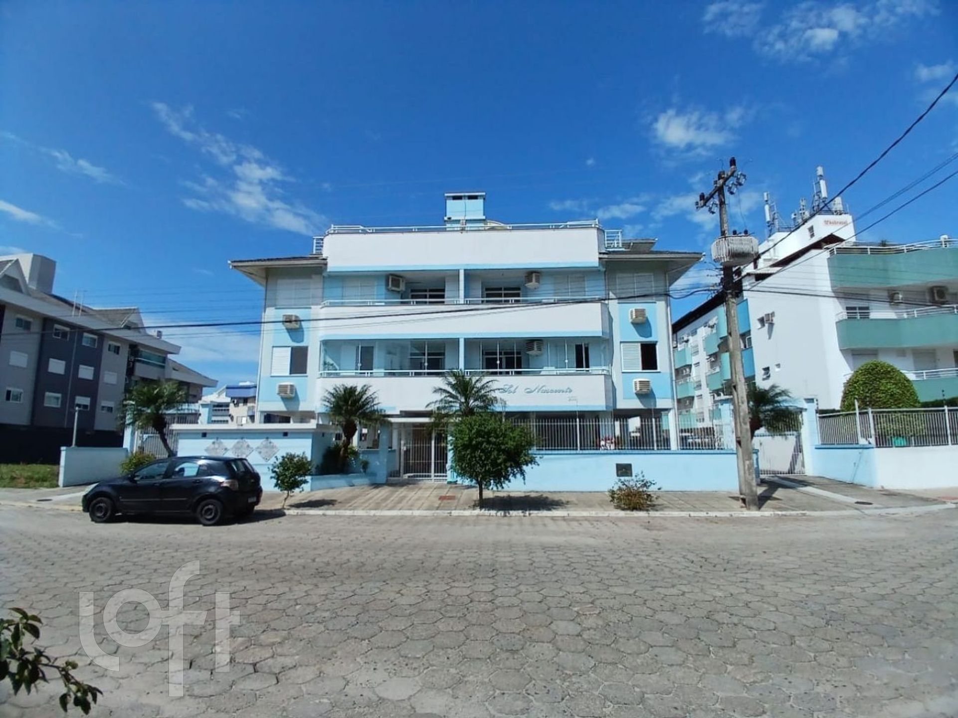 Apartamento à venda em Ingleses com 173 m², 3 quartos, 1 suíte, 2 vagas