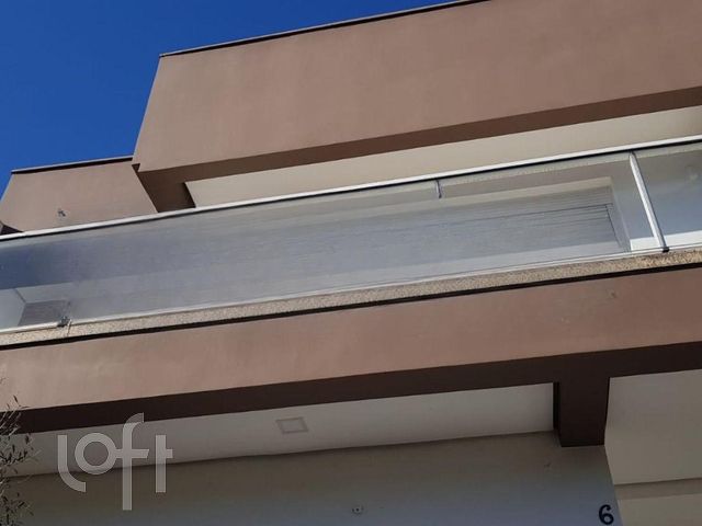 Casa com 379m², 4 dormitórios, 4 suítes, 8 vagas, Chácara das Pedras em Porto Alegre