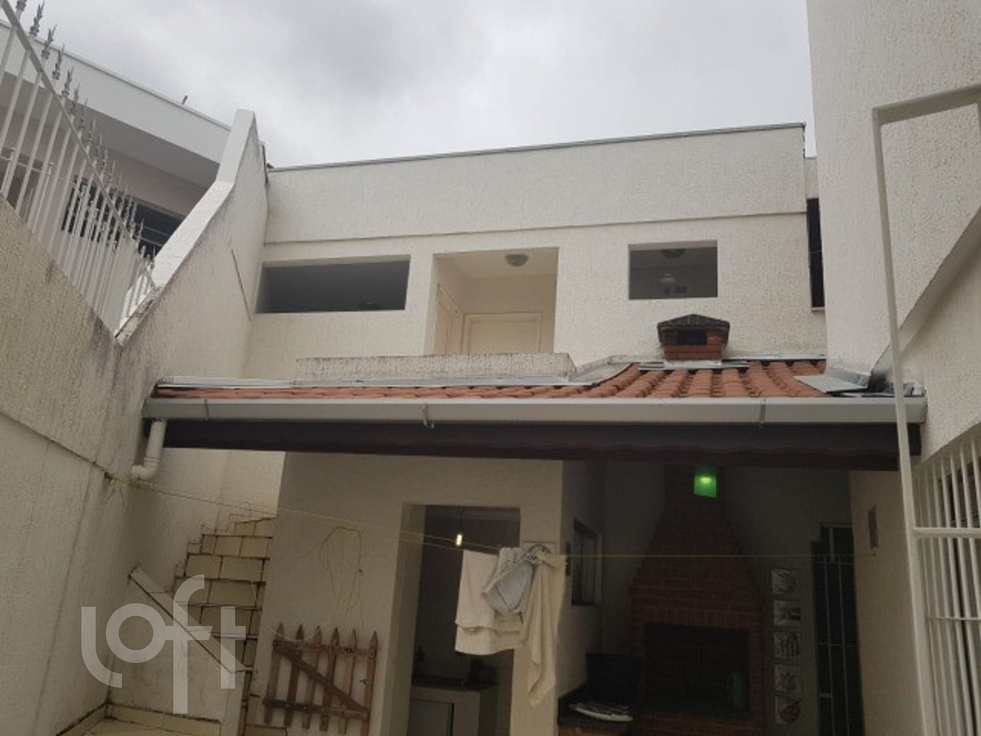 Casa à venda com 4 quartos, 312m² - Foto 2