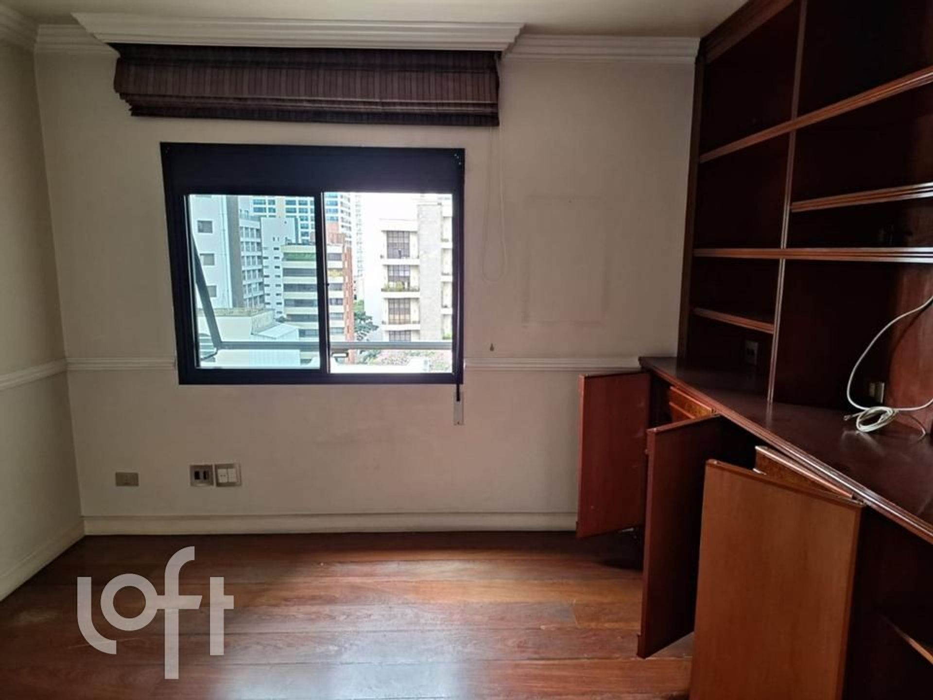 Apartamento à venda com 4 quartos, 188m² - Foto 14