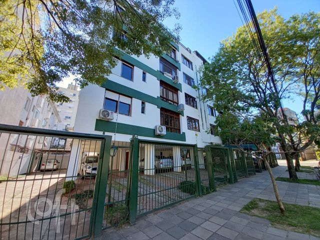 Apartamento com 96m², 3 dormitórios, 1 suíte, 1 vaga, Rio Branco em Porto Alegre
