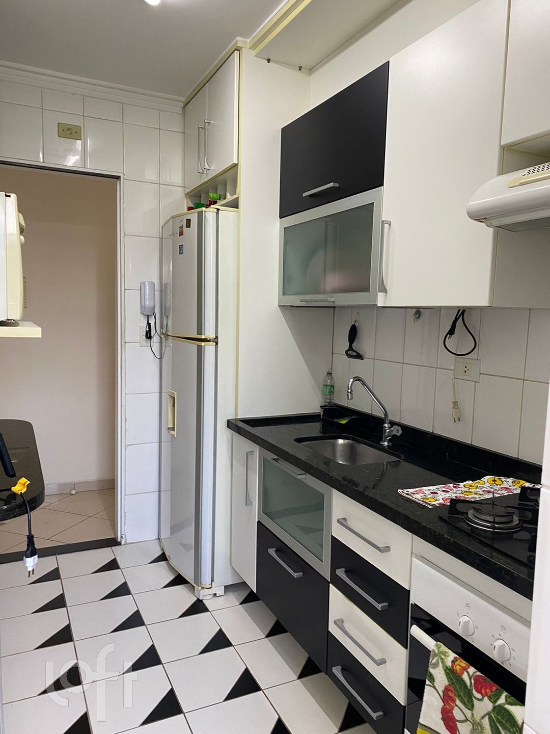 Apartamento à venda com 3 quartos, 64m² - Foto 8