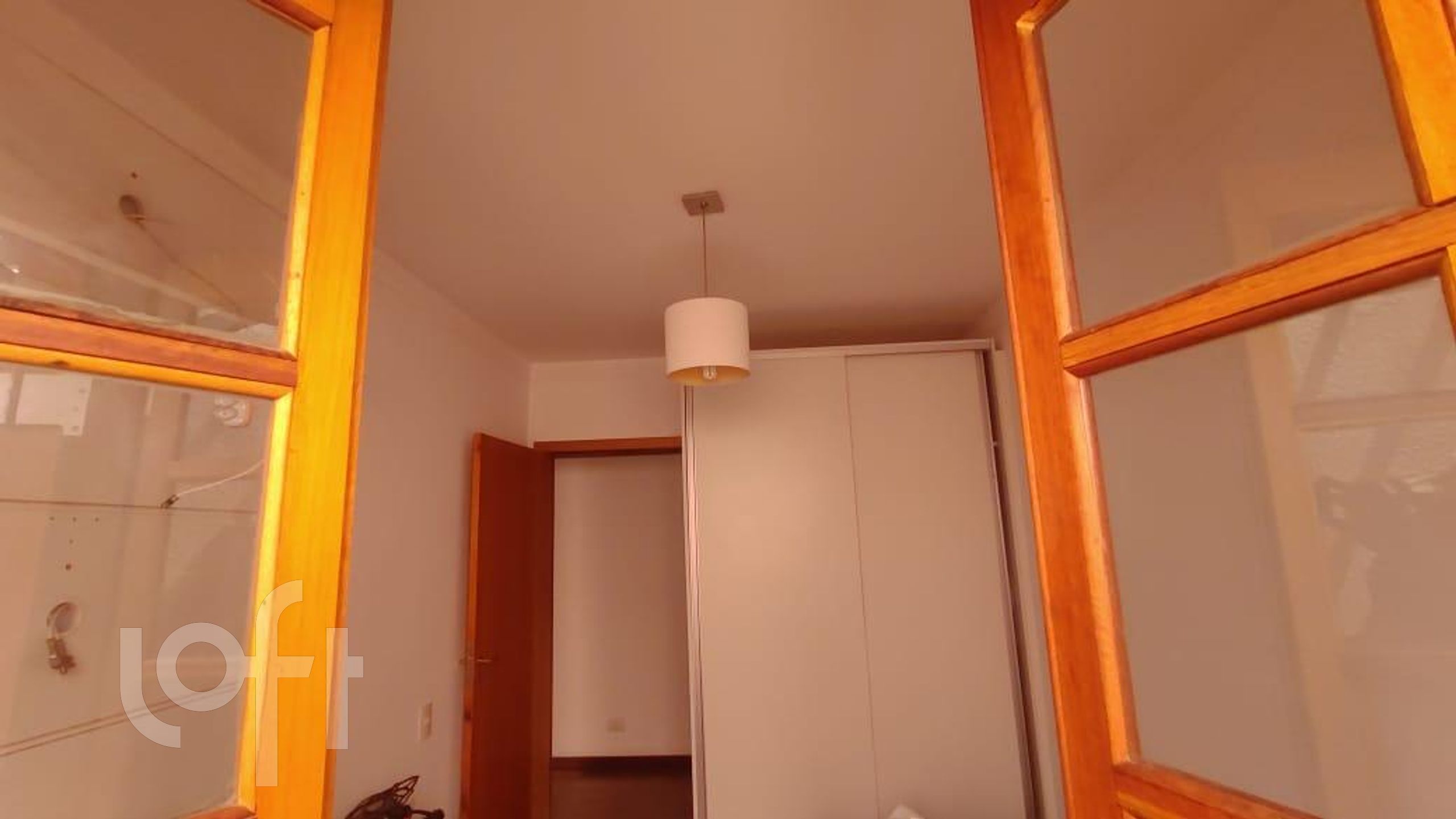 Casa à venda com 3 quartos, 200m² - Foto 11