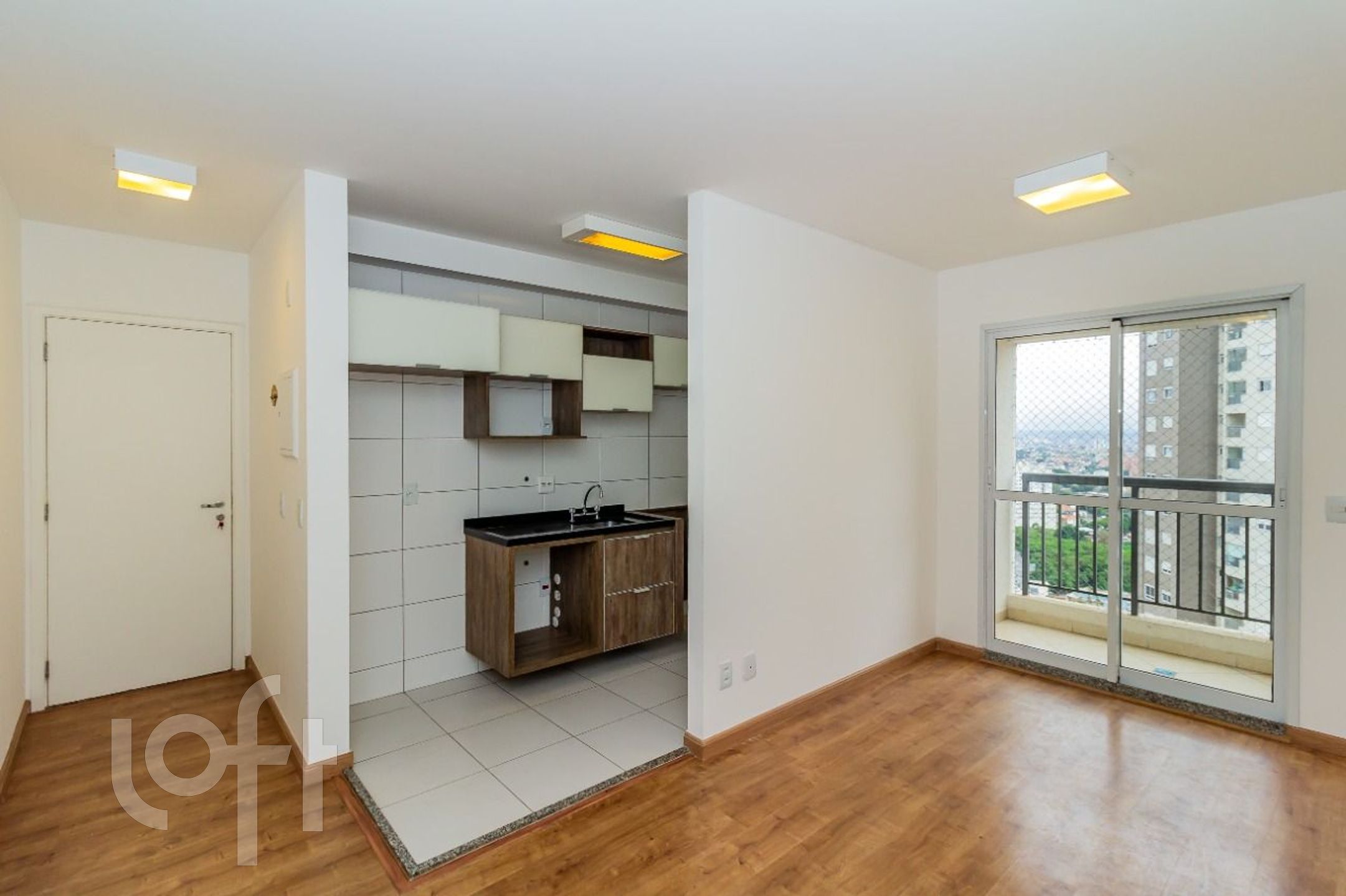 Apartamento à venda com 2 quartos, 47m² - Foto 1