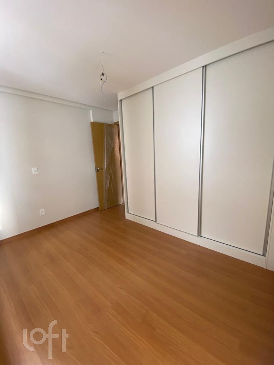 Apartamento à venda com 2 quartos, 74m² - Foto 13