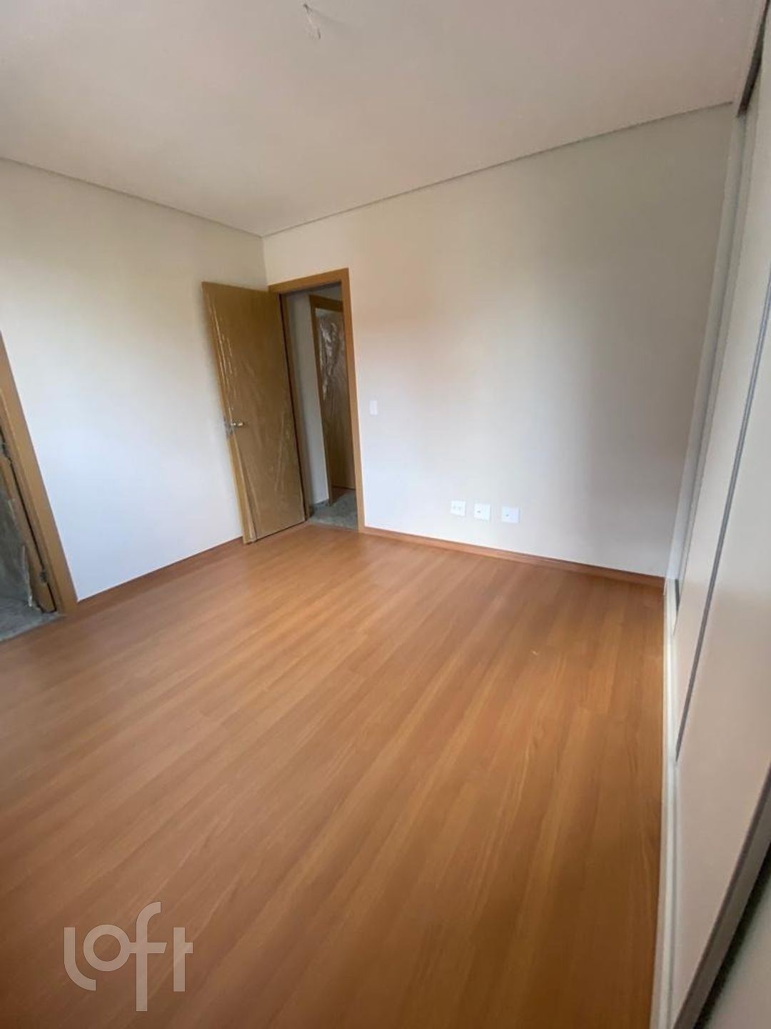 Apartamento à venda com 2 quartos, 74m² - Foto 17