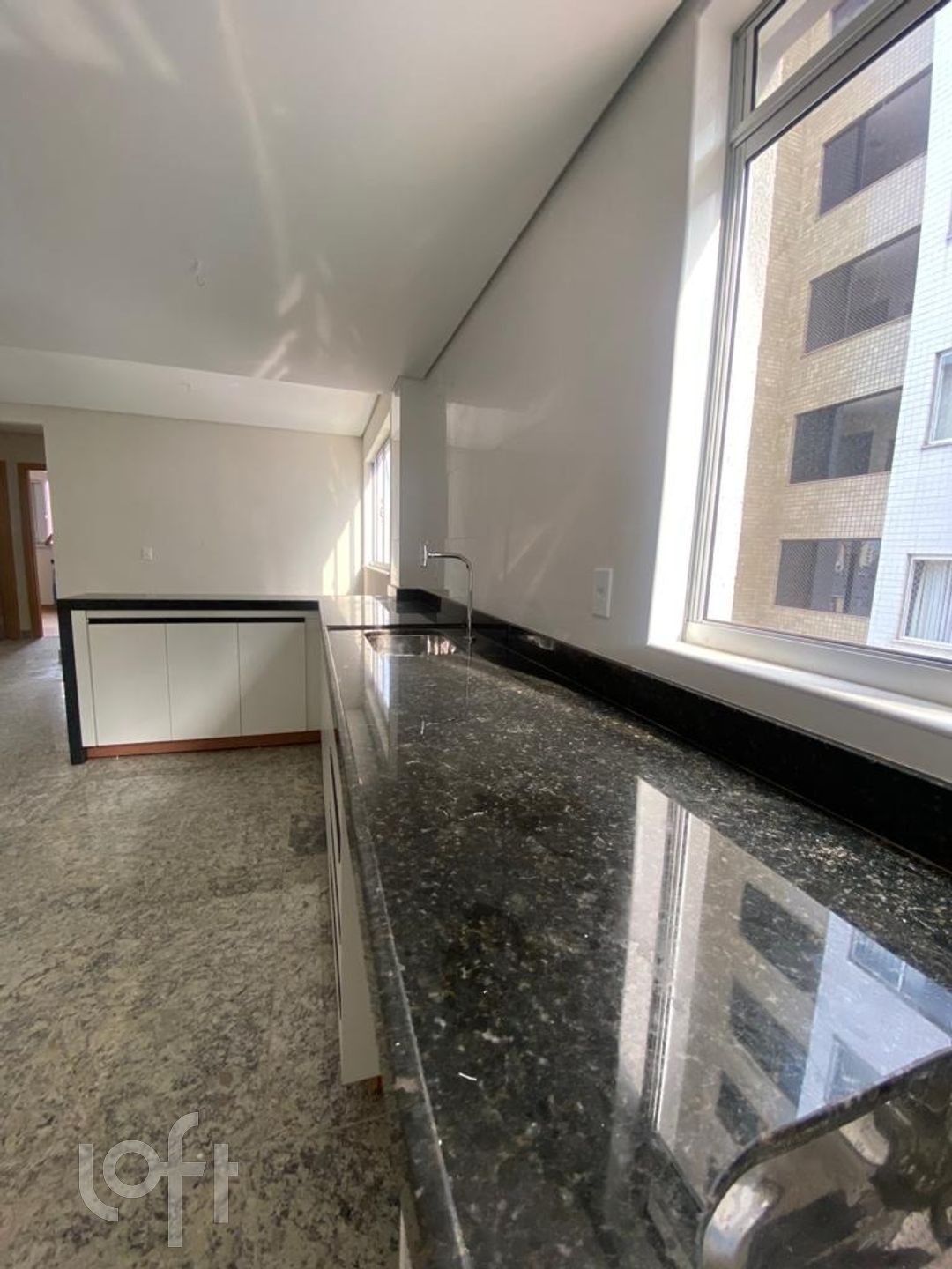 Apartamento à venda com 2 quartos, 74m² - Foto 6