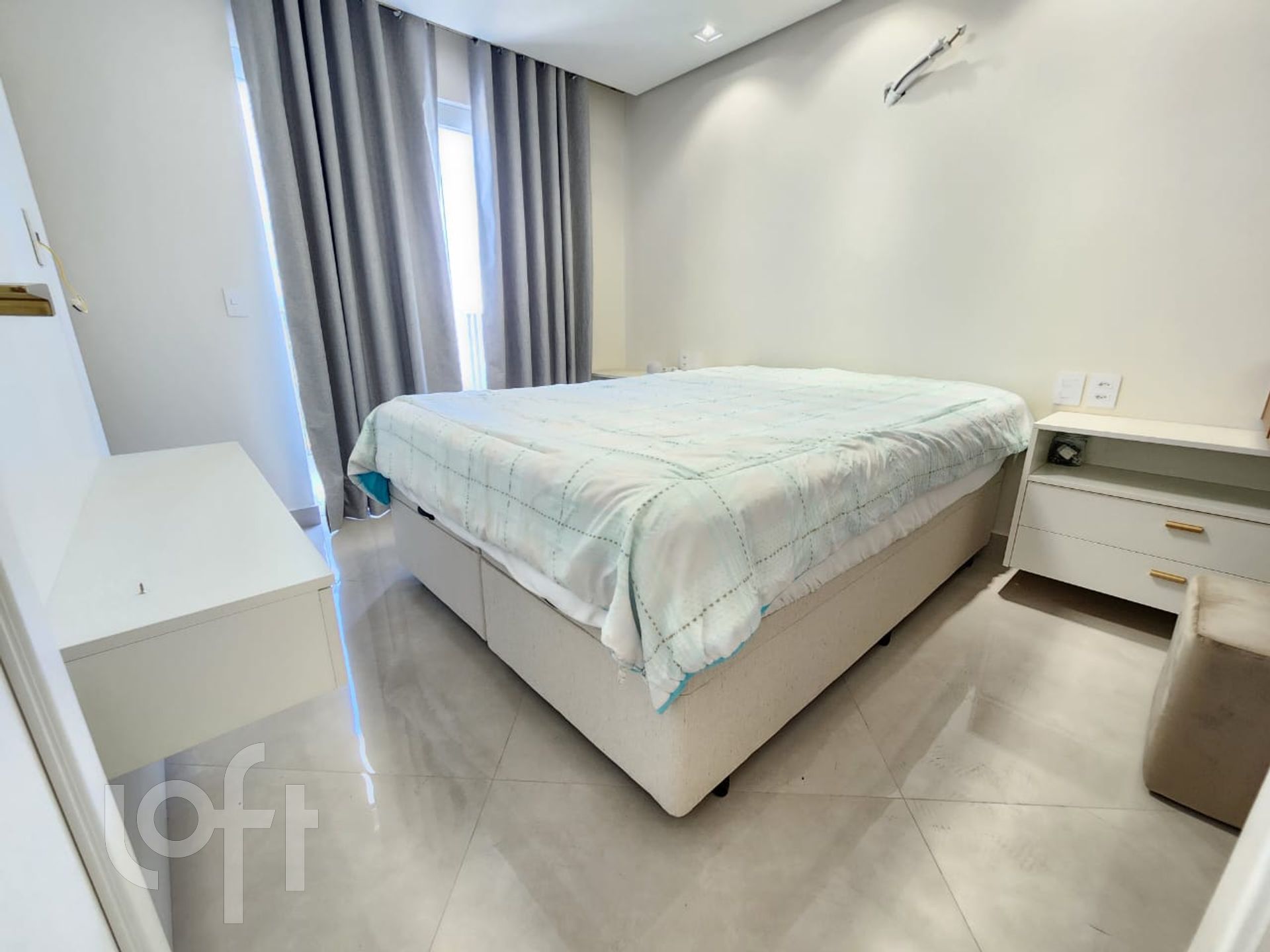 Apartamento à venda com 3 quartos, 86m² - Foto 9