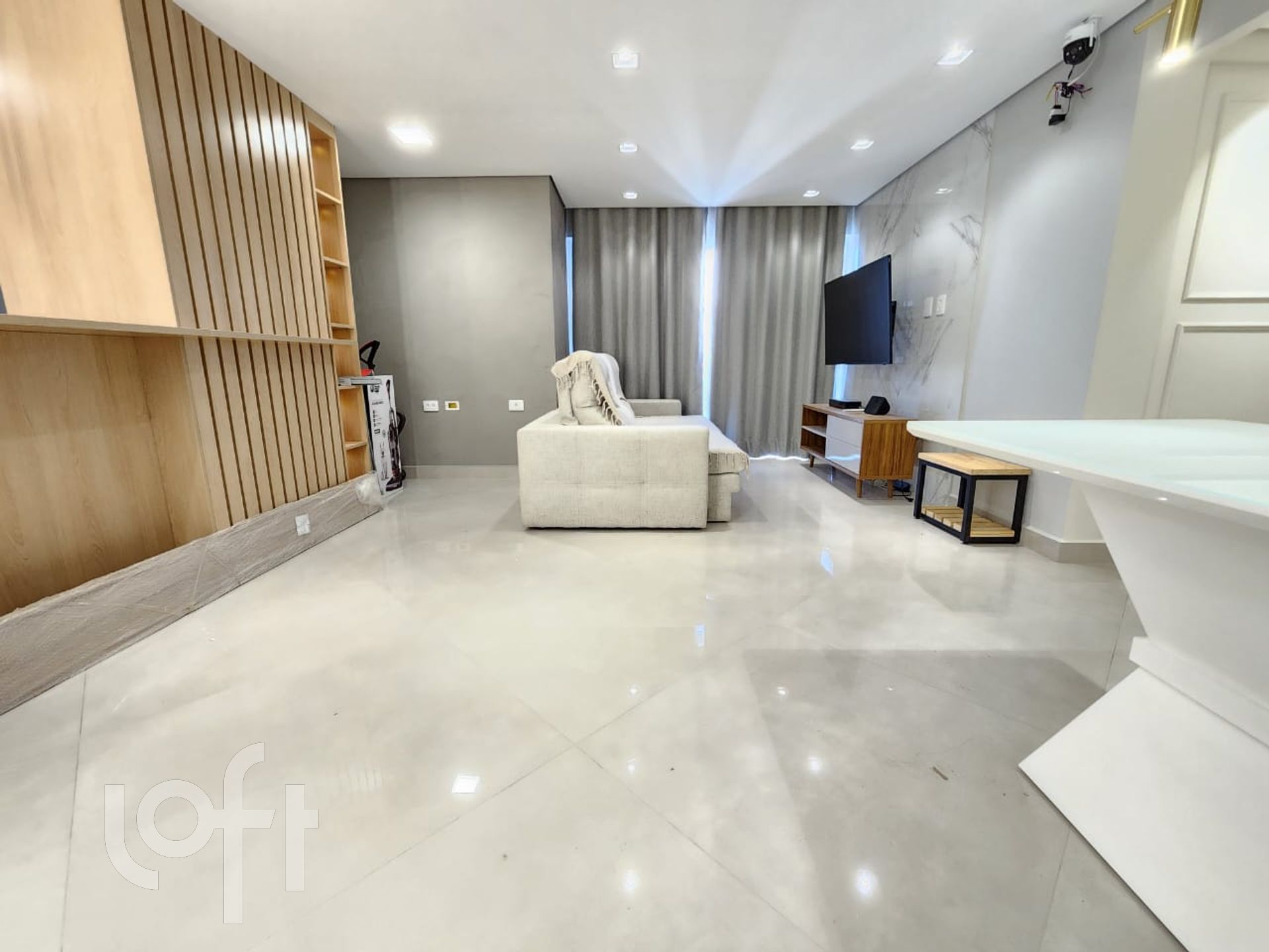 Apartamento à venda com 3 quartos, 86m² - Foto 4