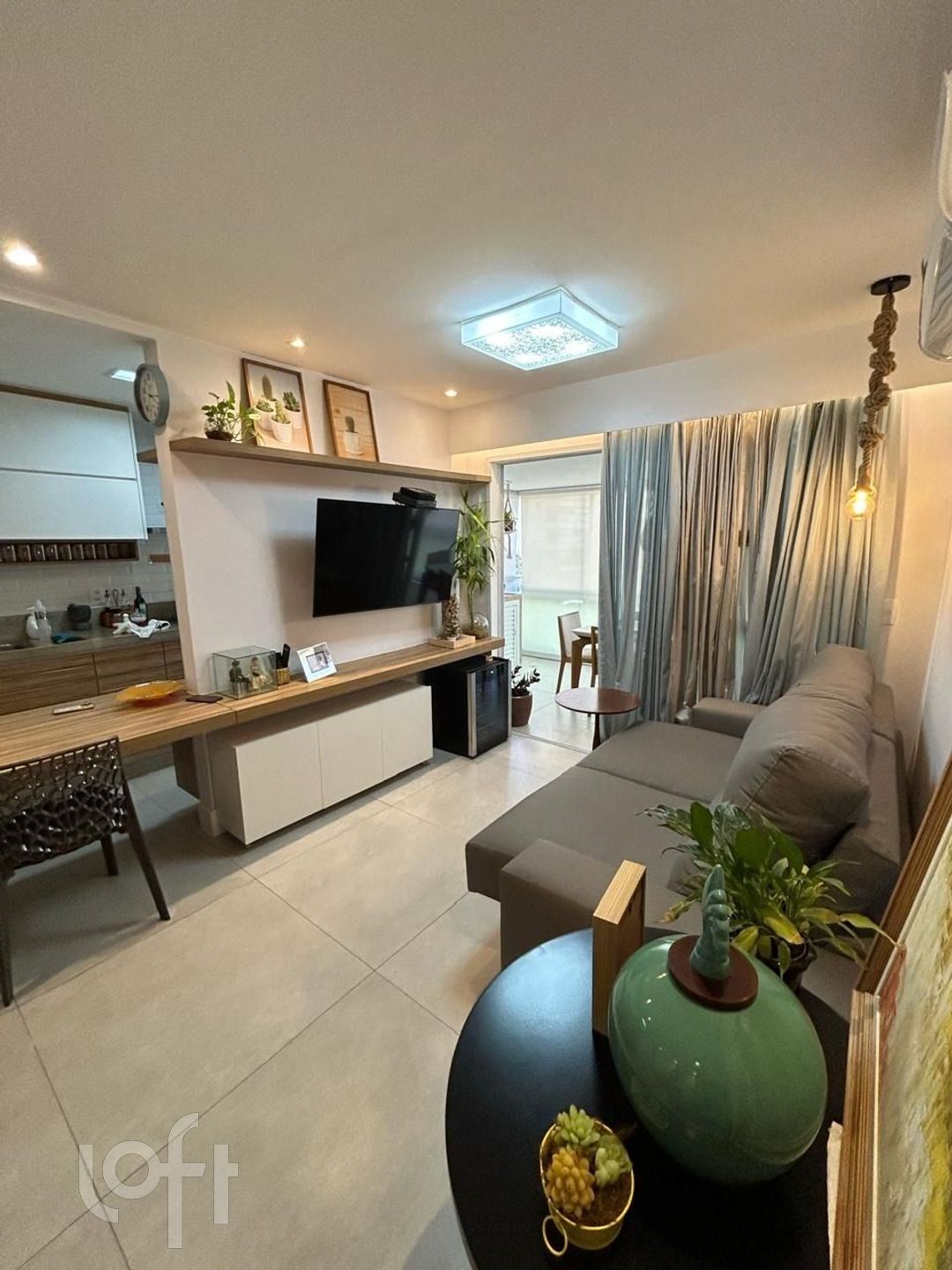 Apartamento à venda em Recreio dos Bandeirantes com 97 m², 3 quartos, 1 suíte, 2 vagas