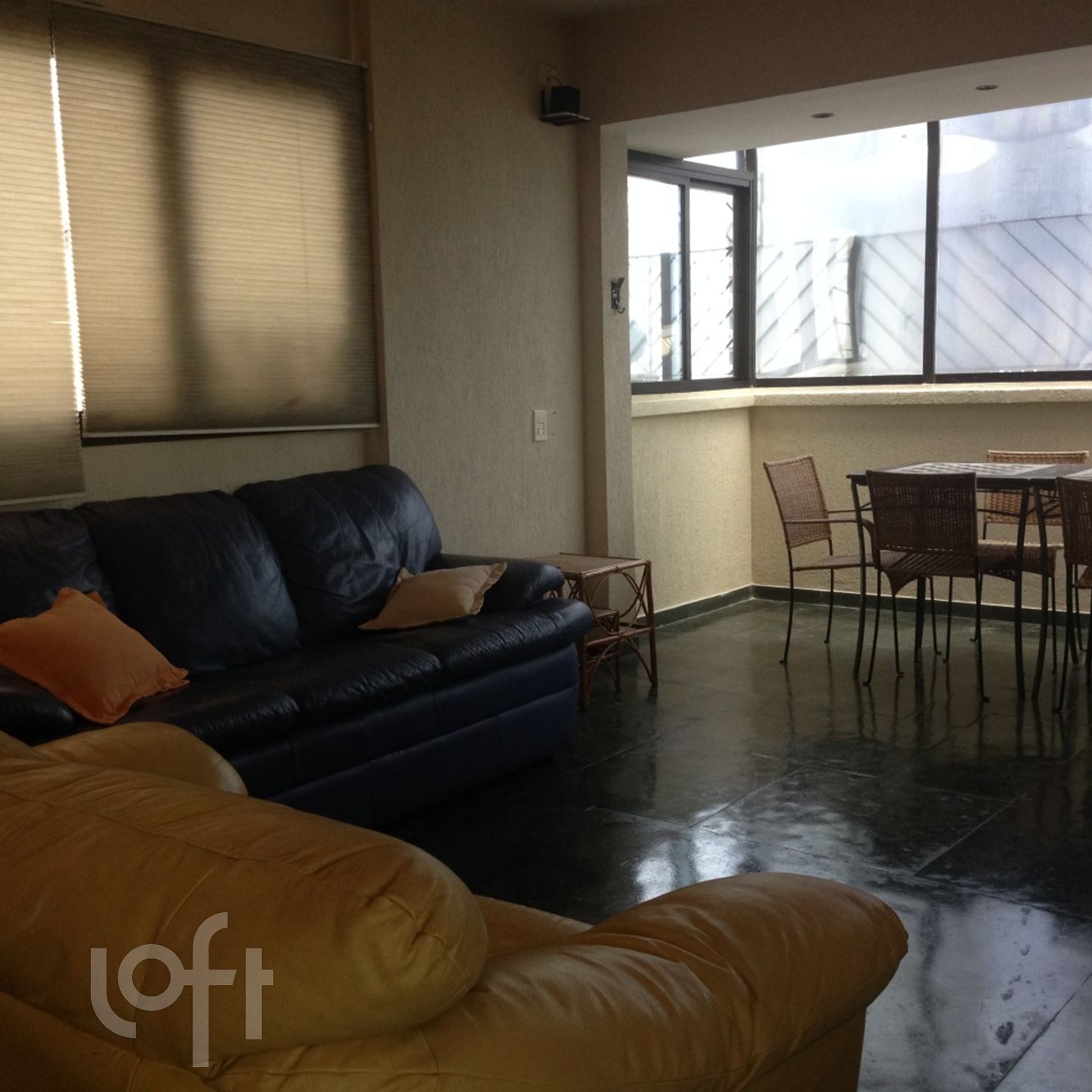 Apartamento à venda com 3 quartos, 180m² - Foto 4