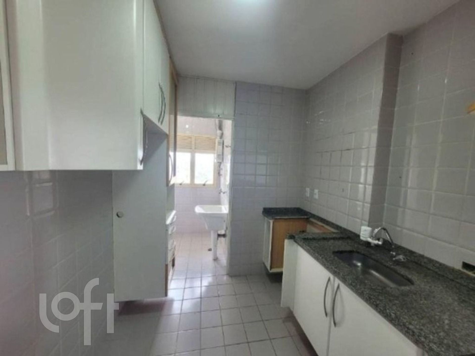 Apartamento à venda com 2 quartos, 50m² - Foto 4