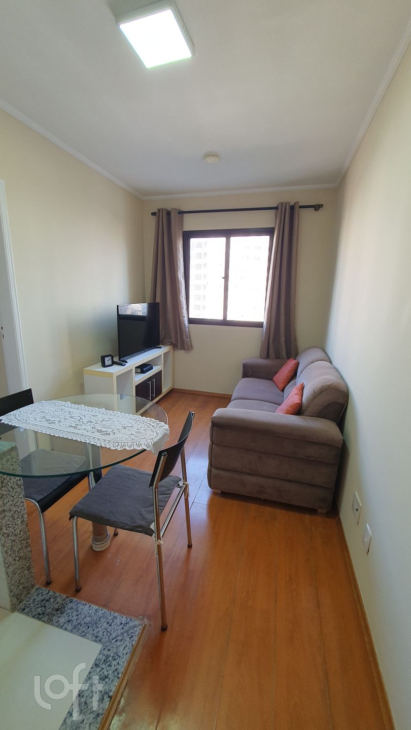 Apartamento à venda com 1 quarto, 32m² - Foto 1