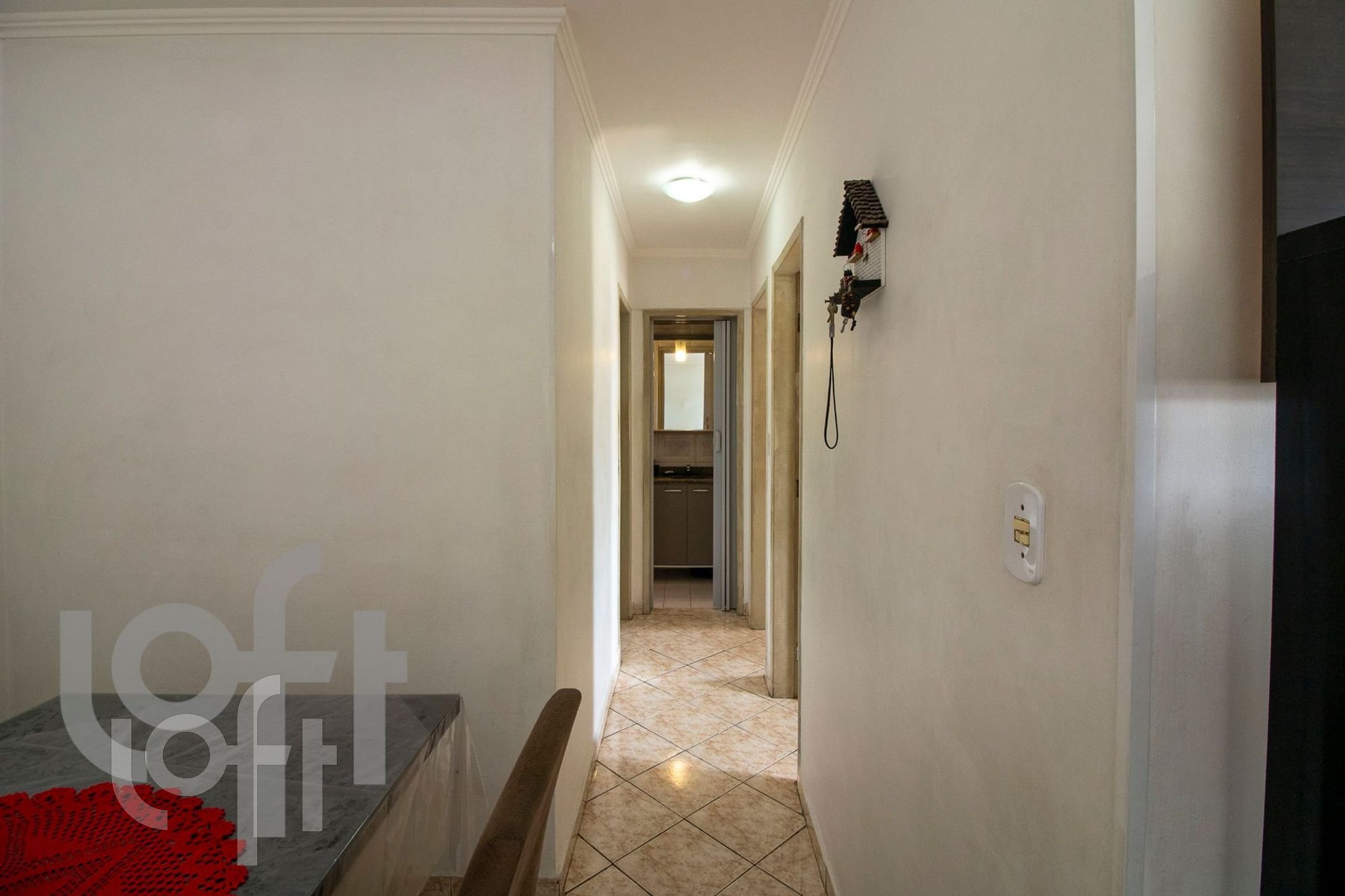 Apartamento à venda com 3 quartos, 65m² - Foto 2