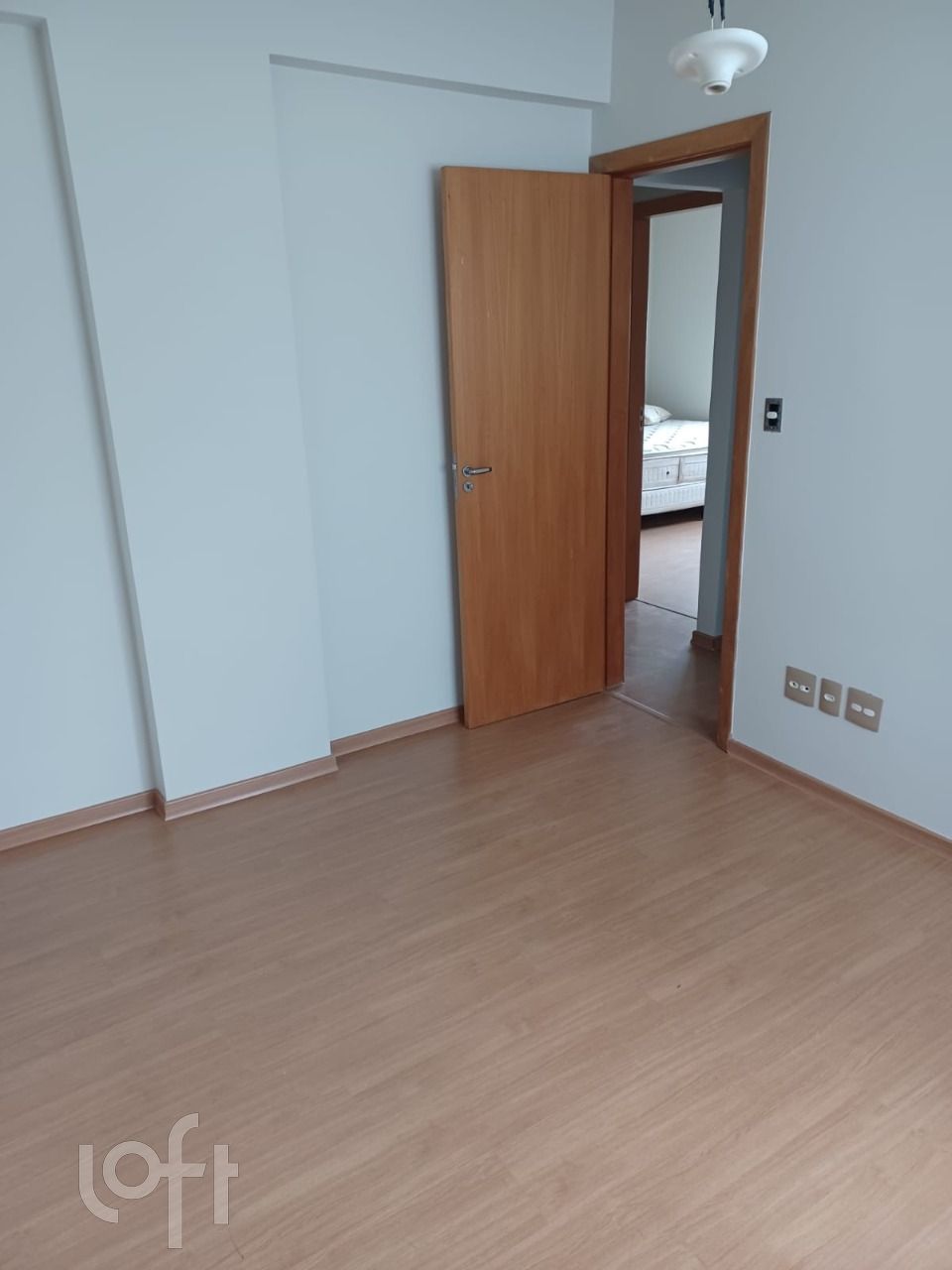 Apartamento à venda com 4 quartos, 162m² - Foto 8