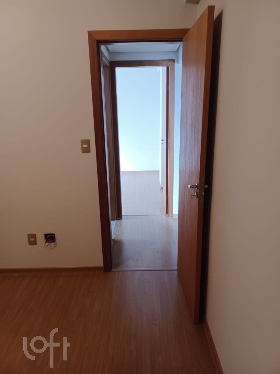 Apartamento à venda com 4 quartos, 162m² - Foto 5